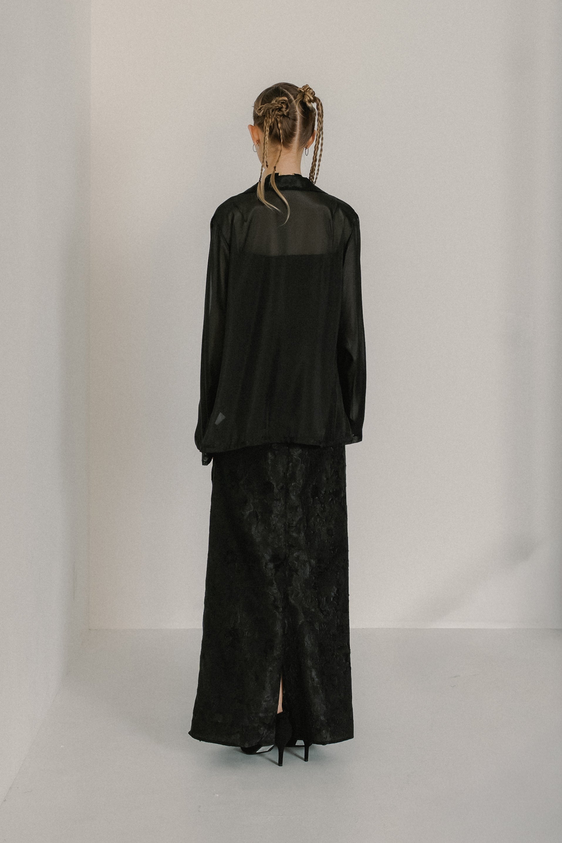 1072 Glossy Organza Jacket