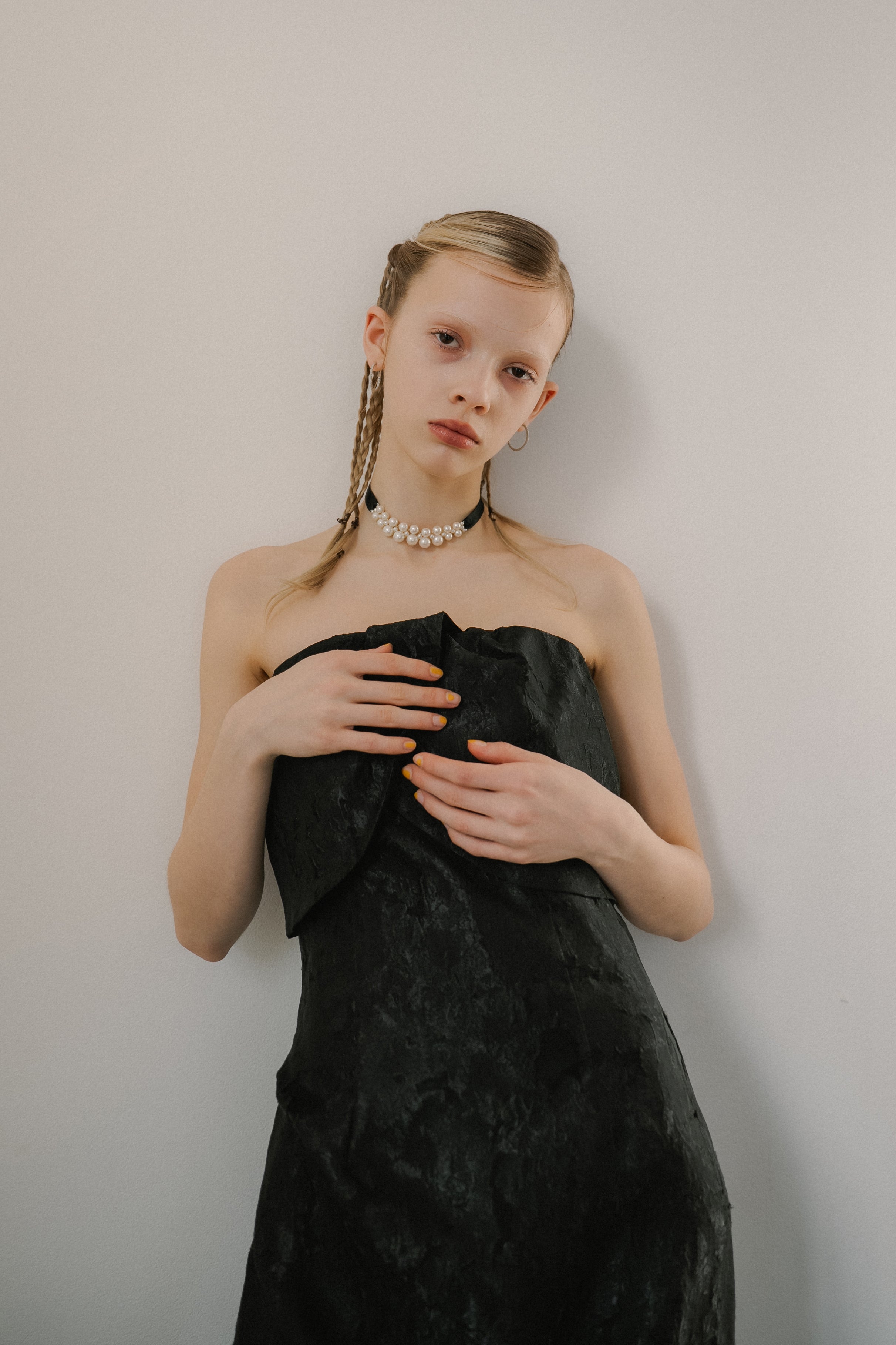 1069 Sculpture dress