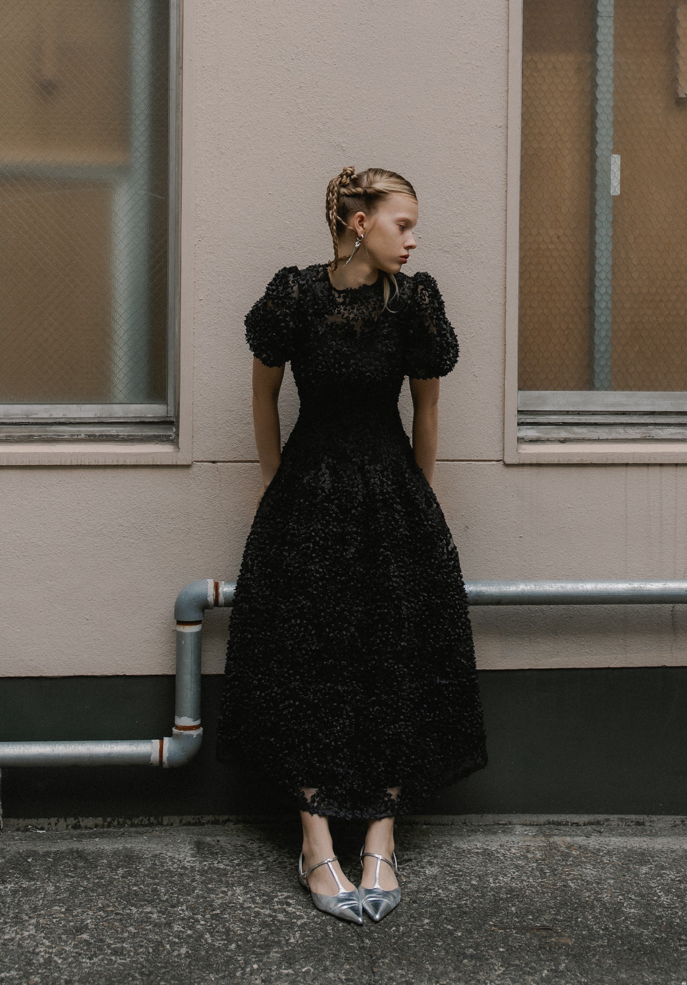 【run】et.UNiVER ドレス Mサイズ et.UNiVER │1056 Bloom noir dress – et.UNiVER │ 公式オンラインストア