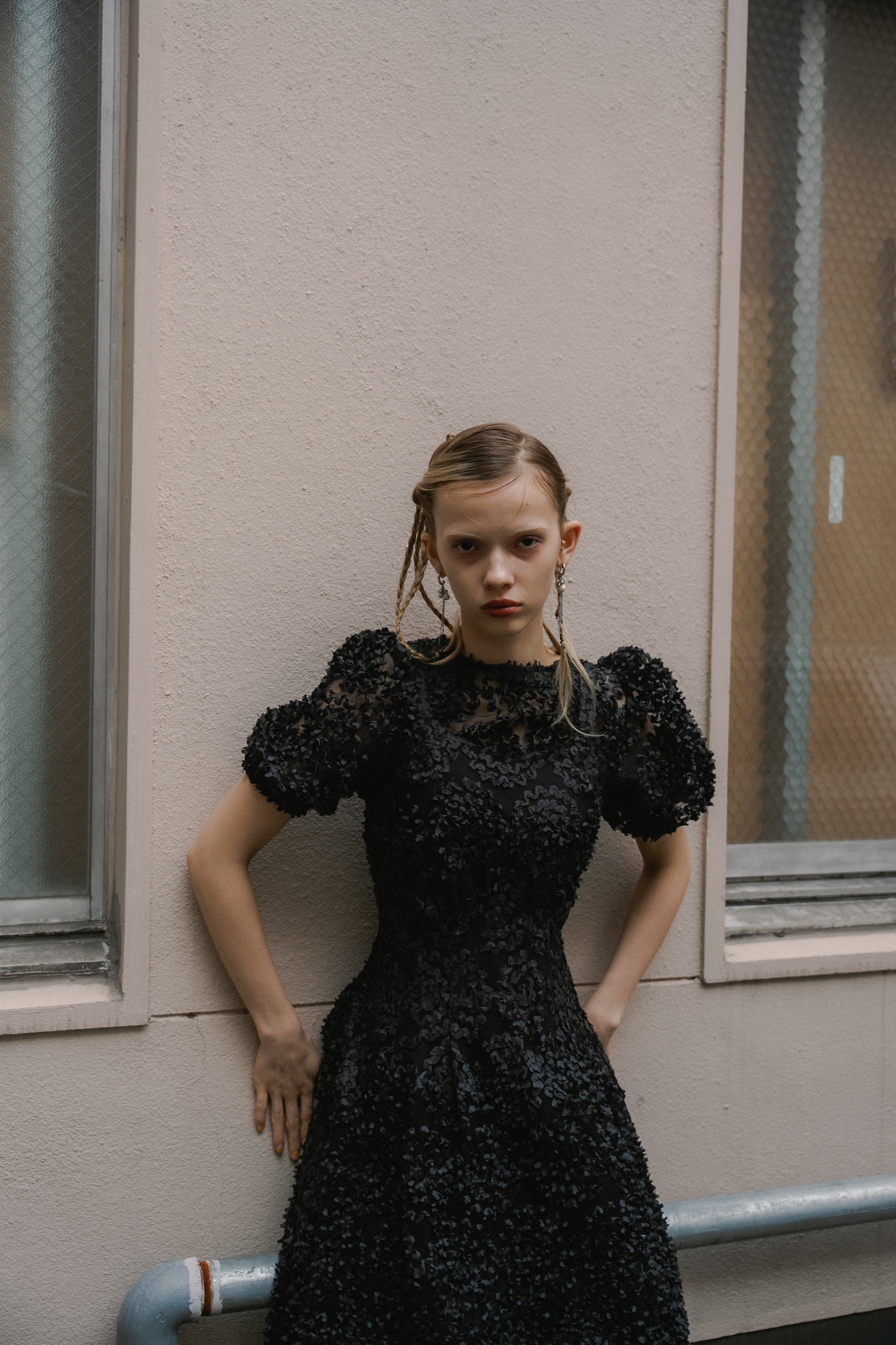 1056 Bloom noir dress