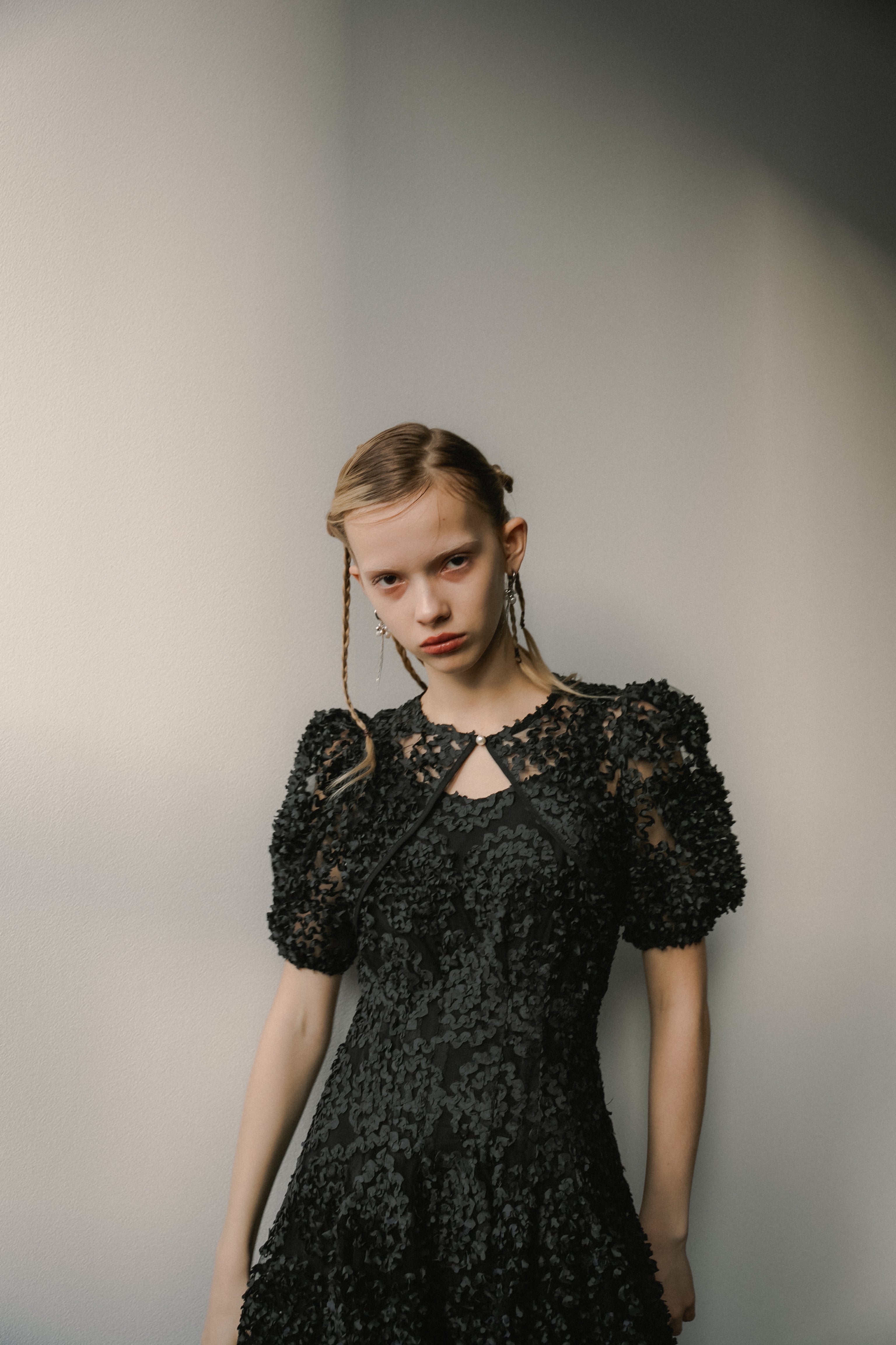 1056 Bloom noir dress