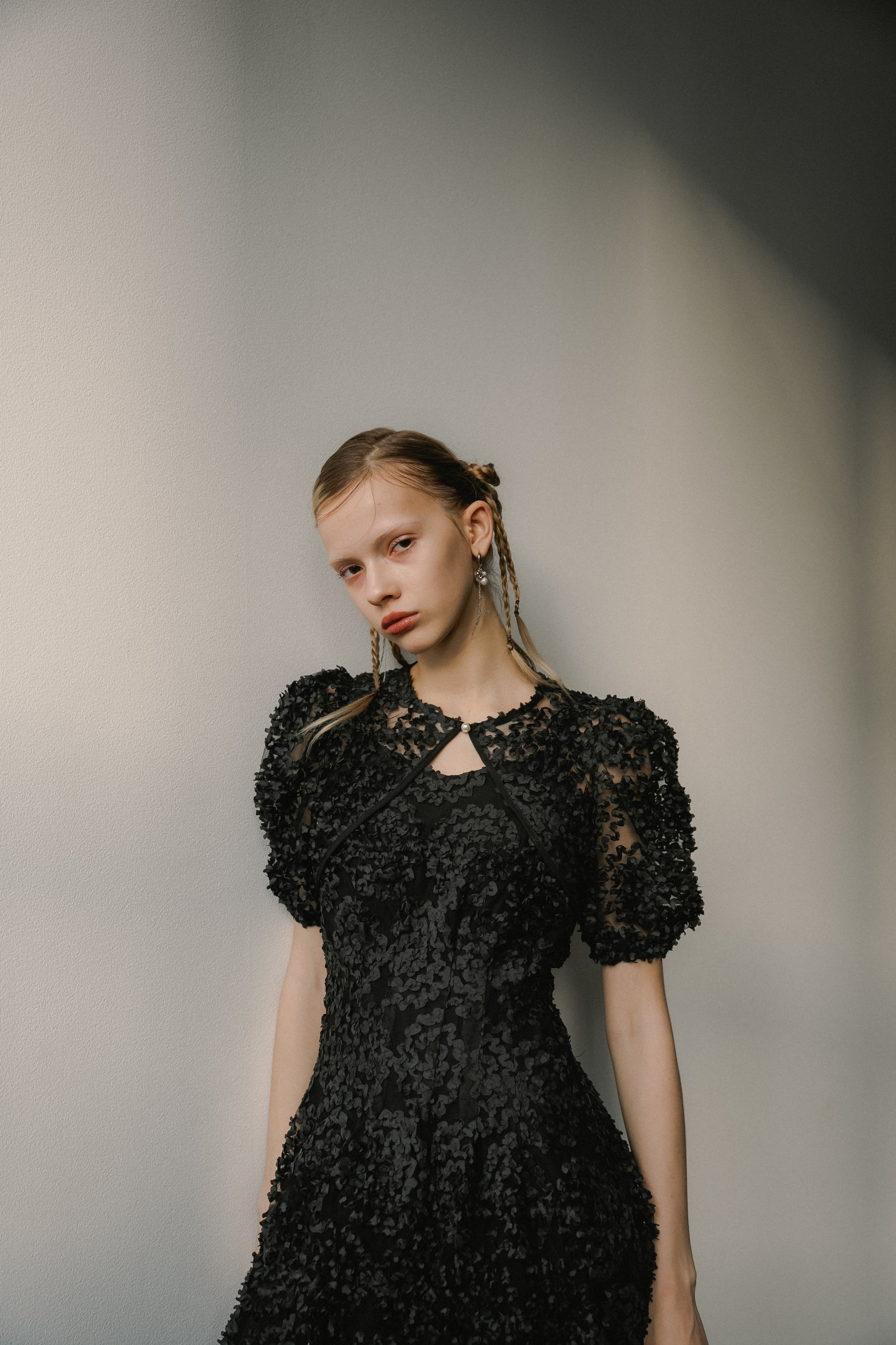 1056 Bloom noir dress