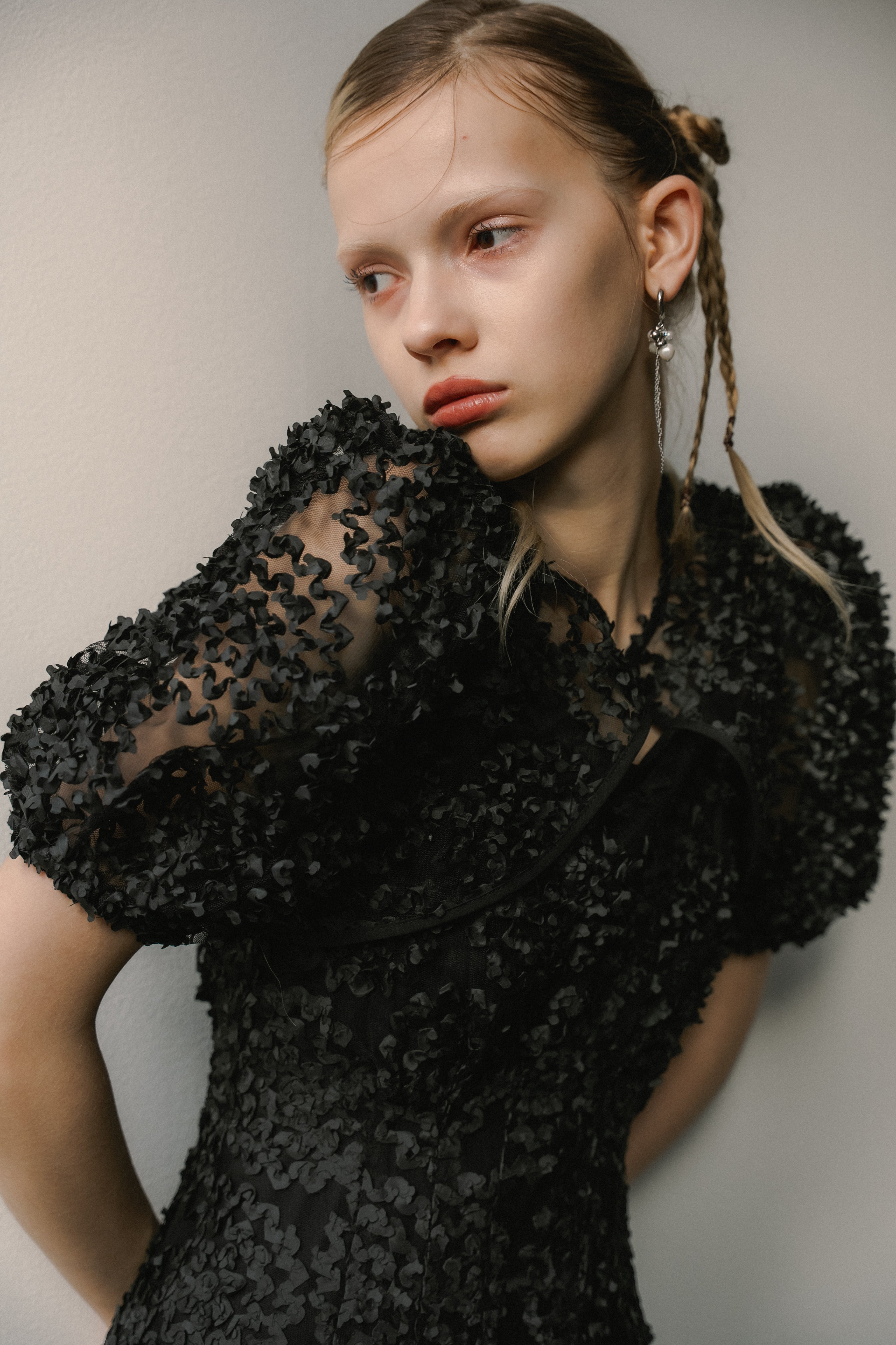 1056 Bloom noir dress
