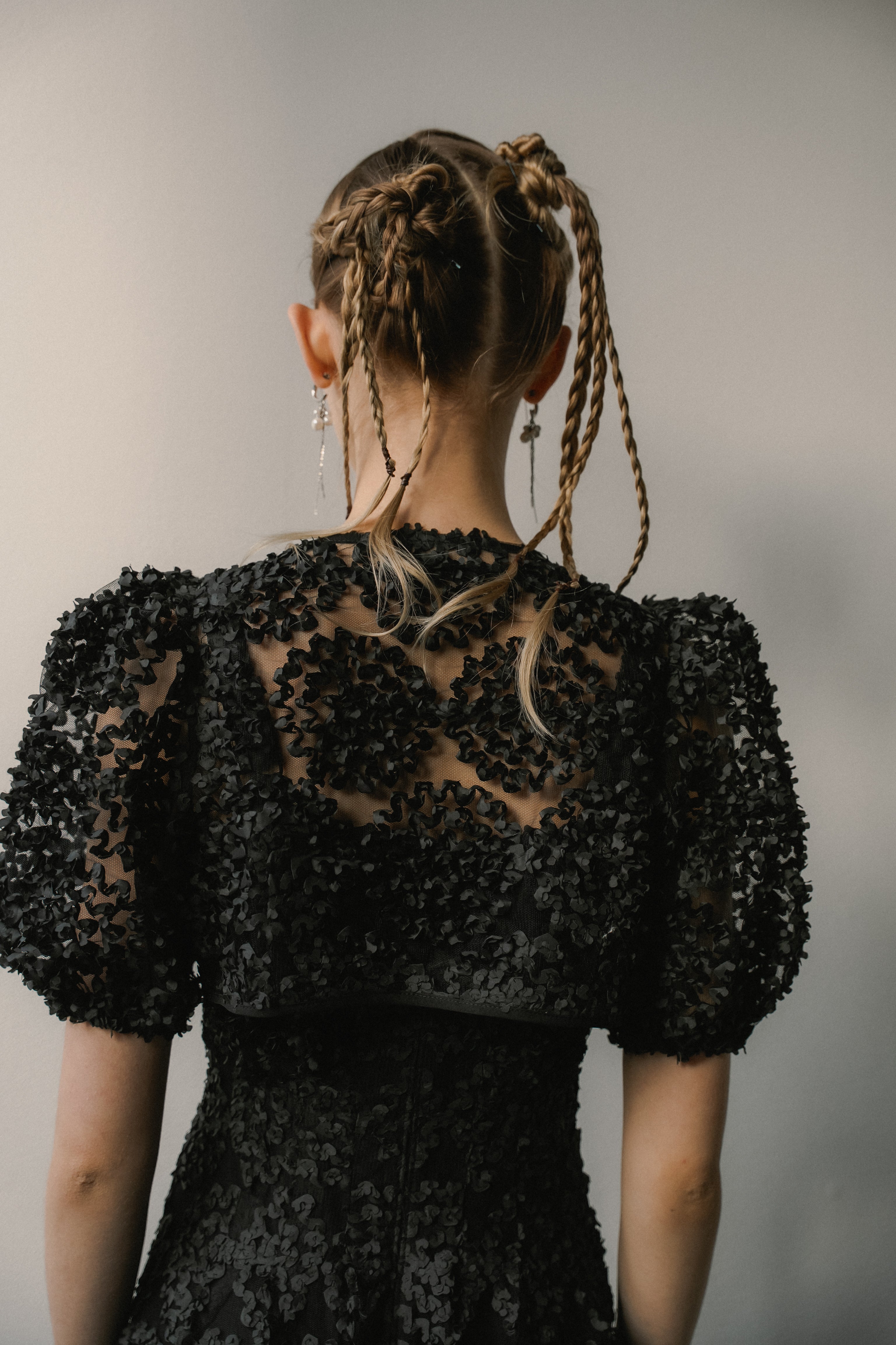 1056 Bloom noir dress