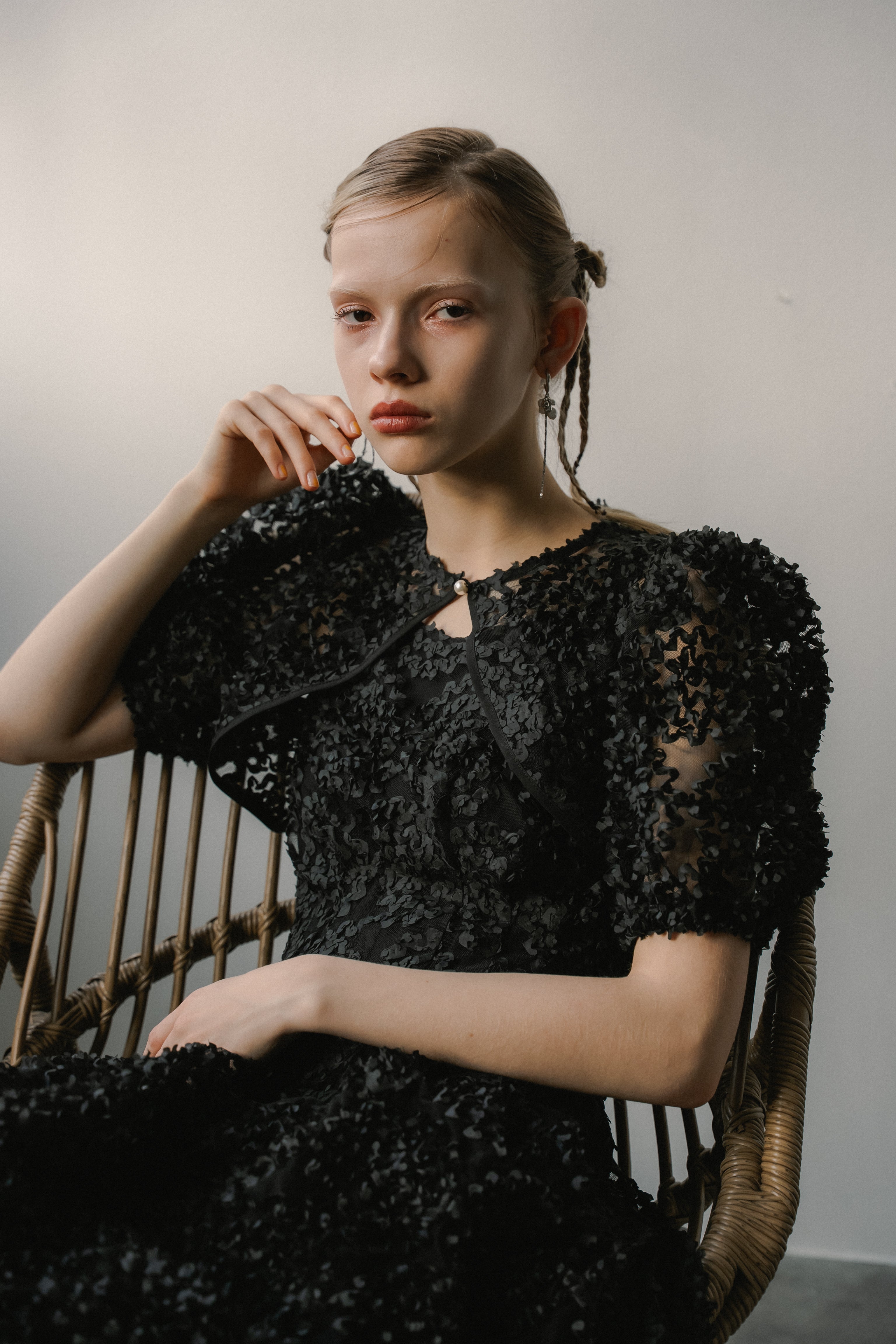 1056 Bloom noir dress