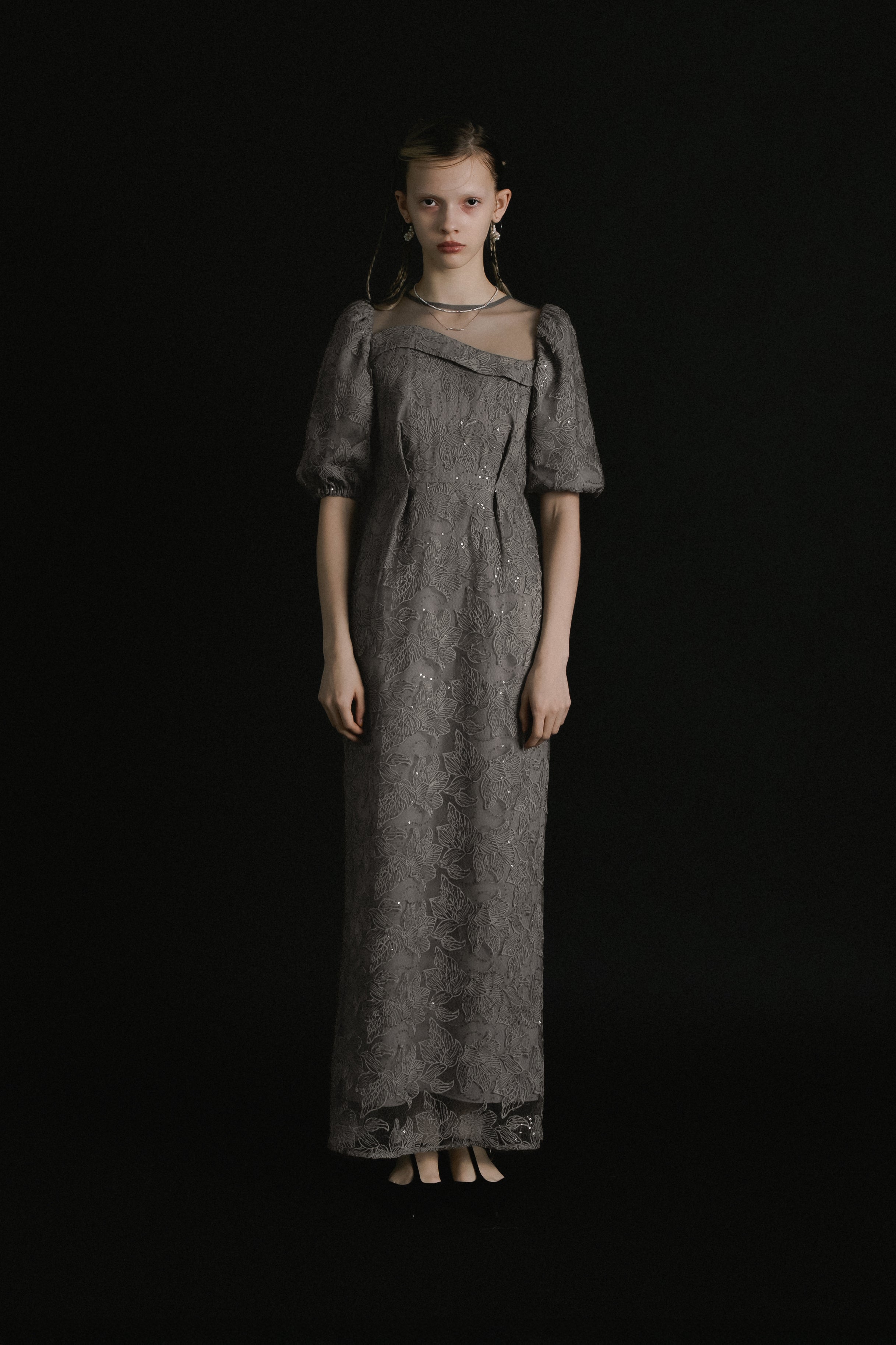 1058 Luce lace dress