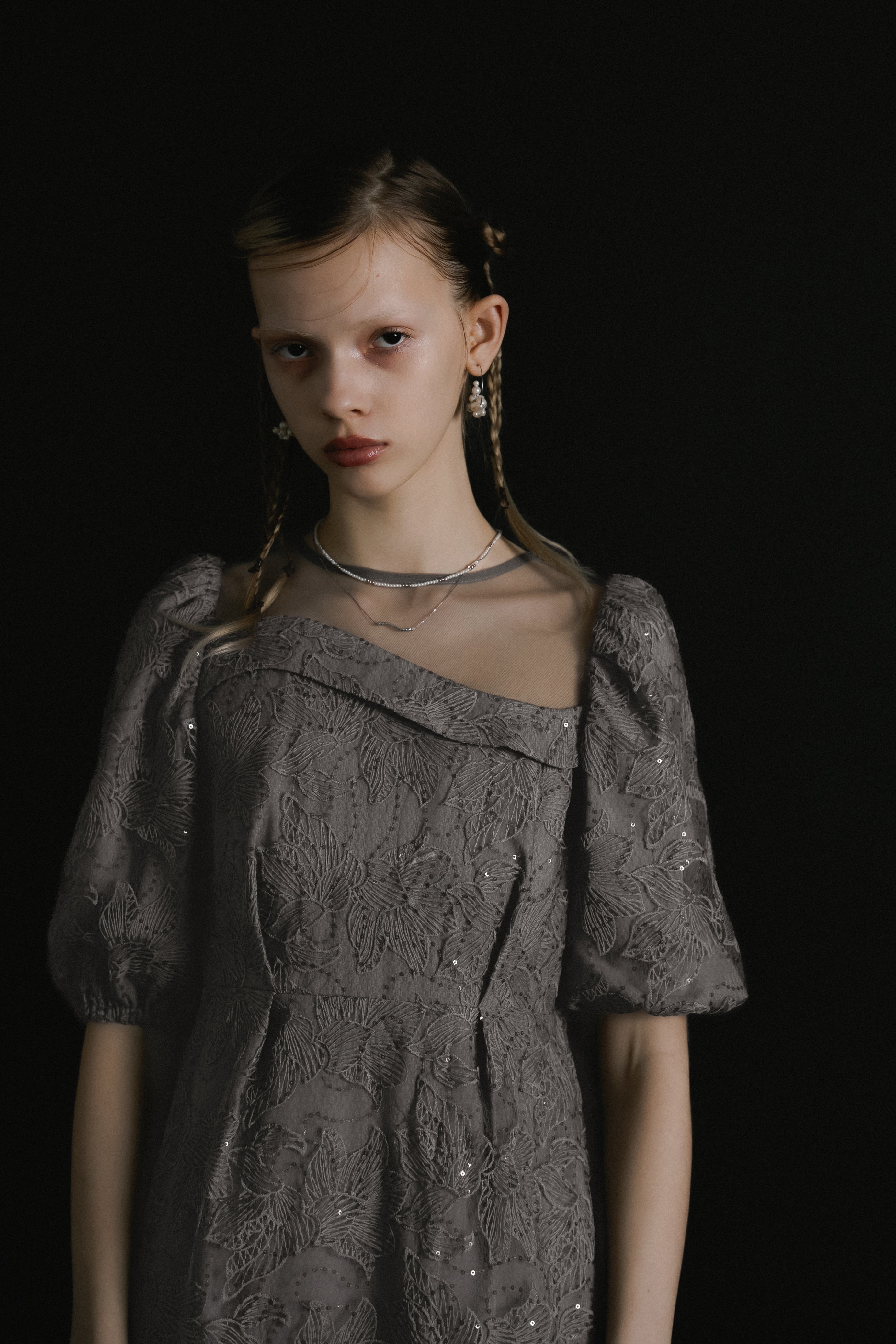 et.UNiVER │1058 Luce lace dress – et.UNiVER │ 公式オンラインストア