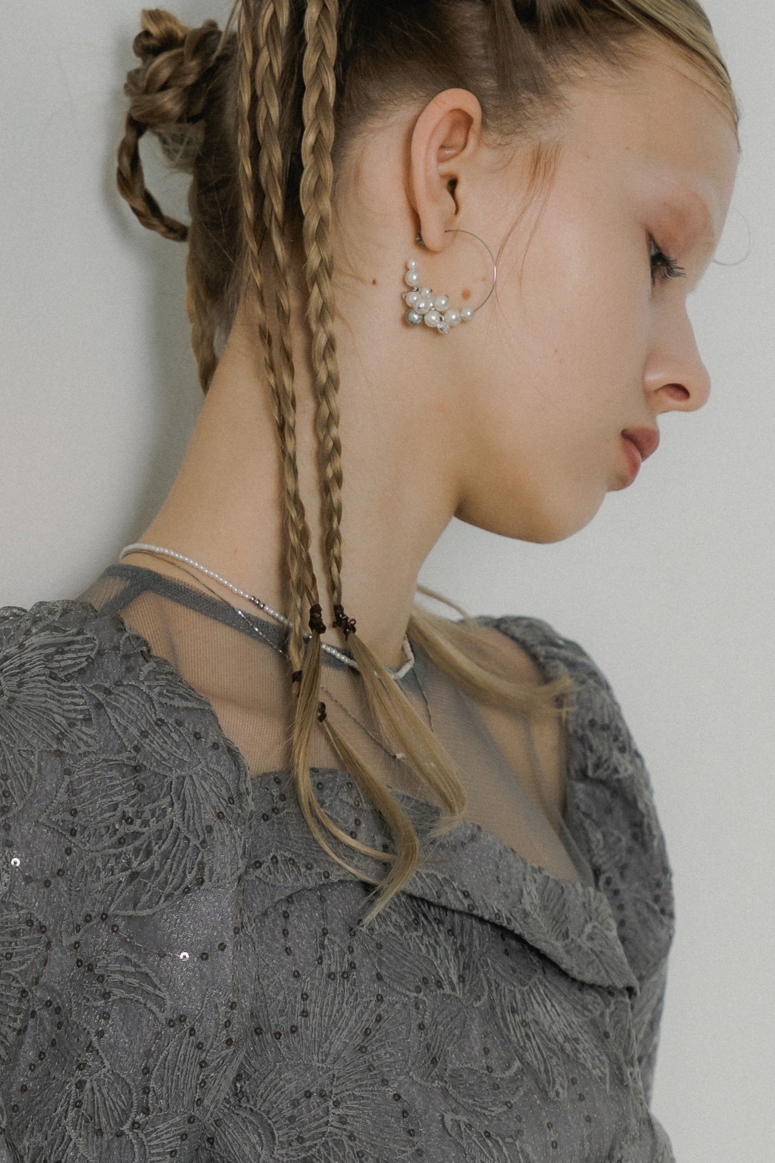 1073 Pearl cluster hoop pias