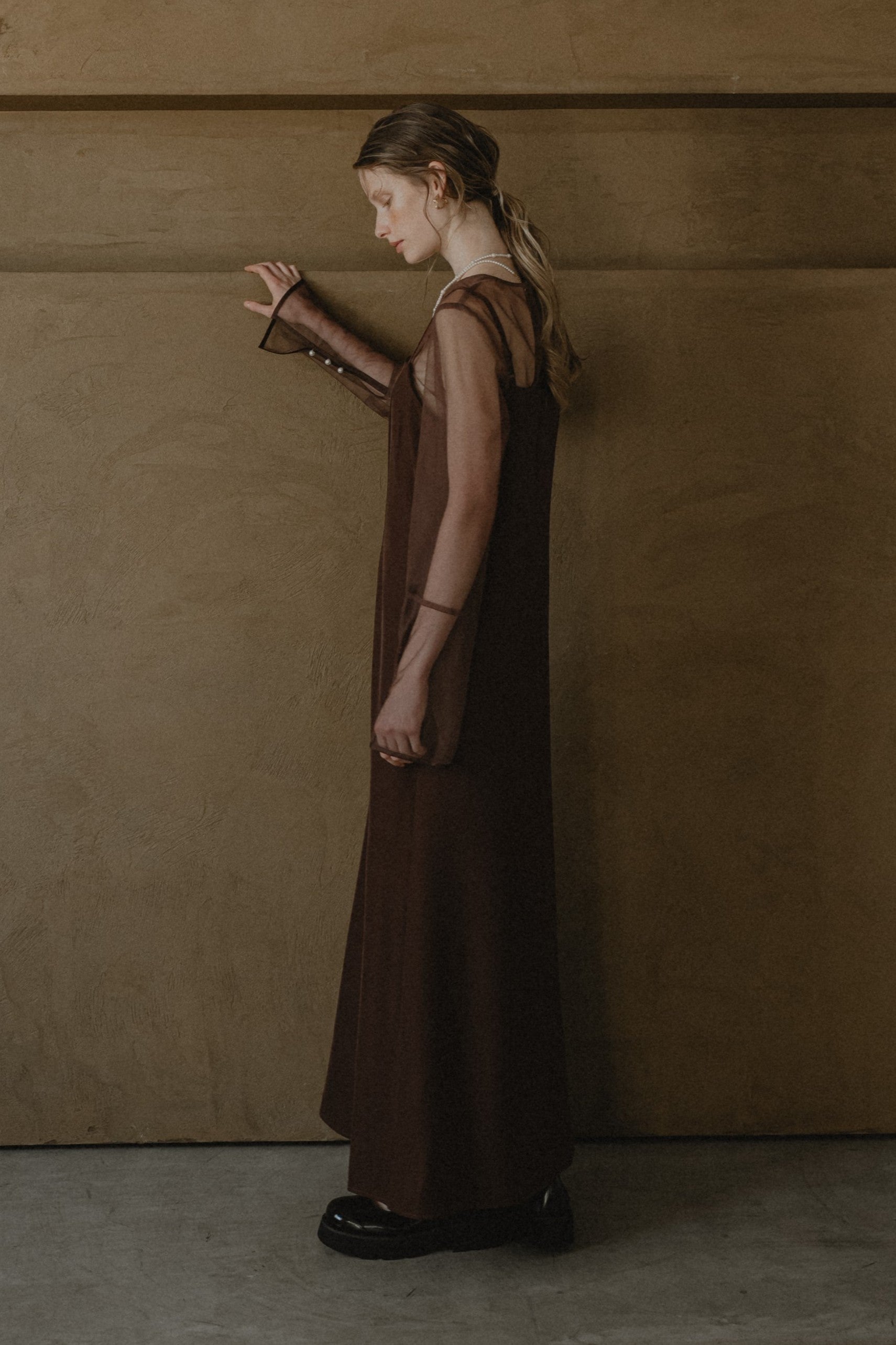 1015 Petal embroidery dress