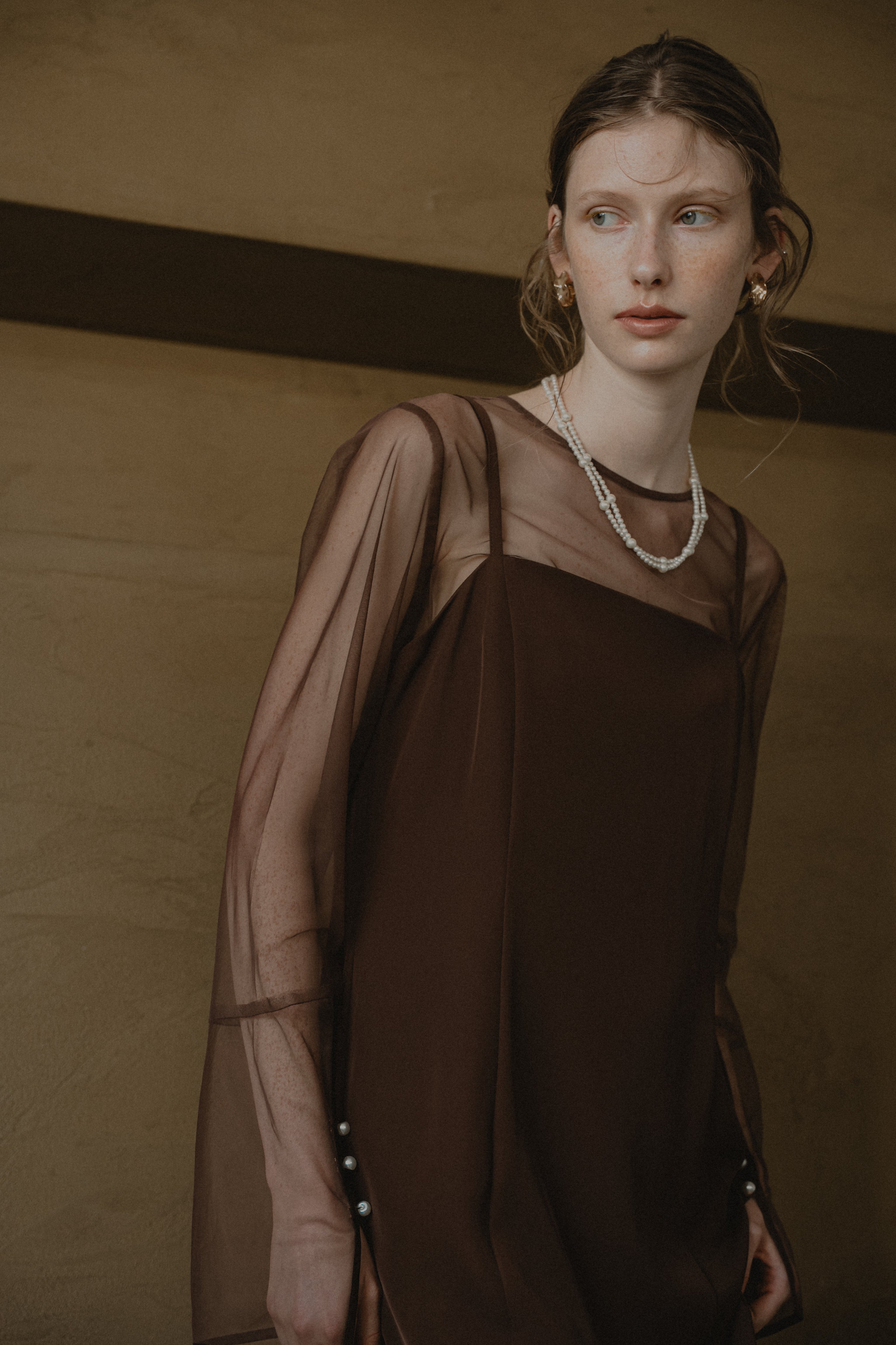 1015 Petal embroidery dress