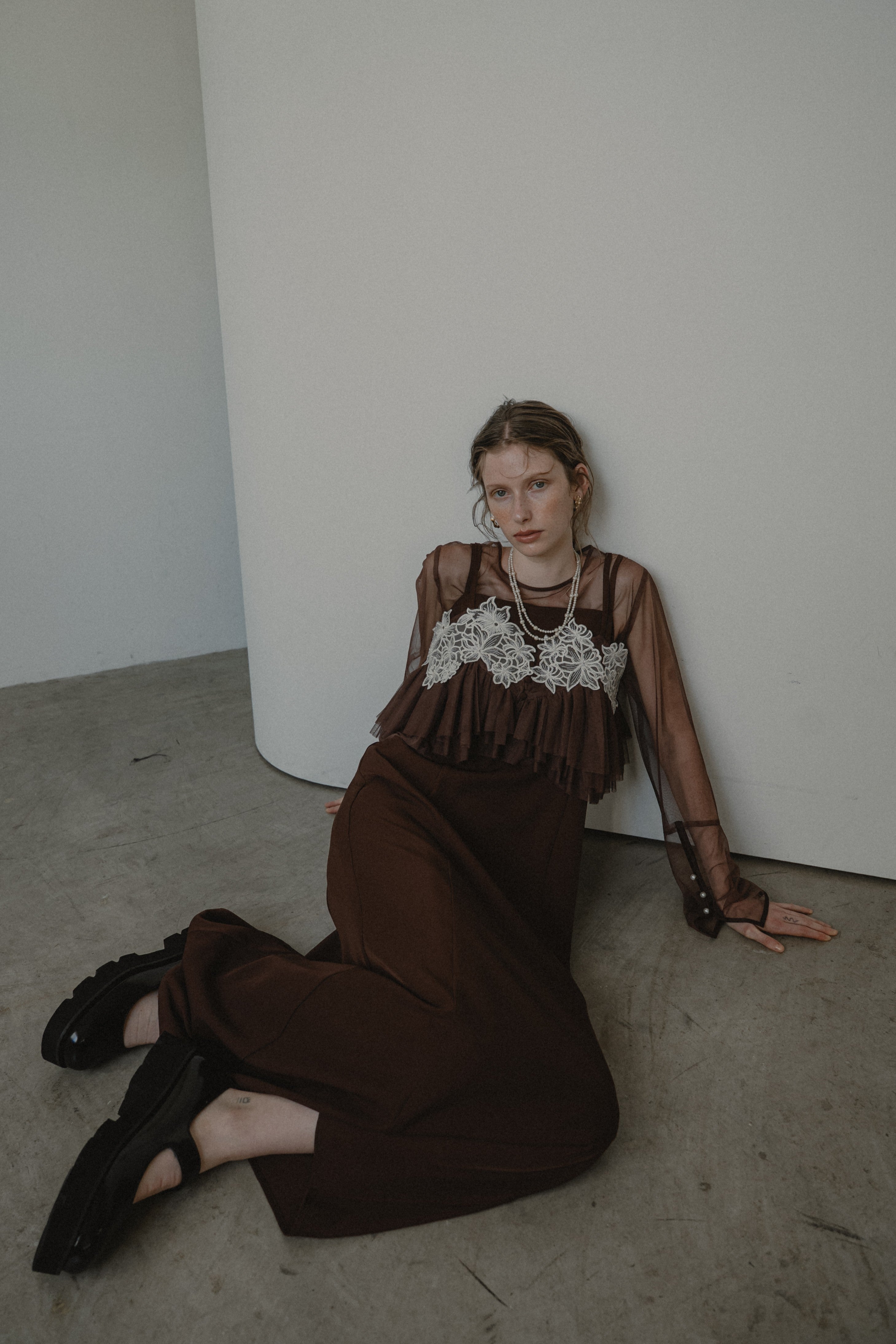 1015 Petal embroidery dress