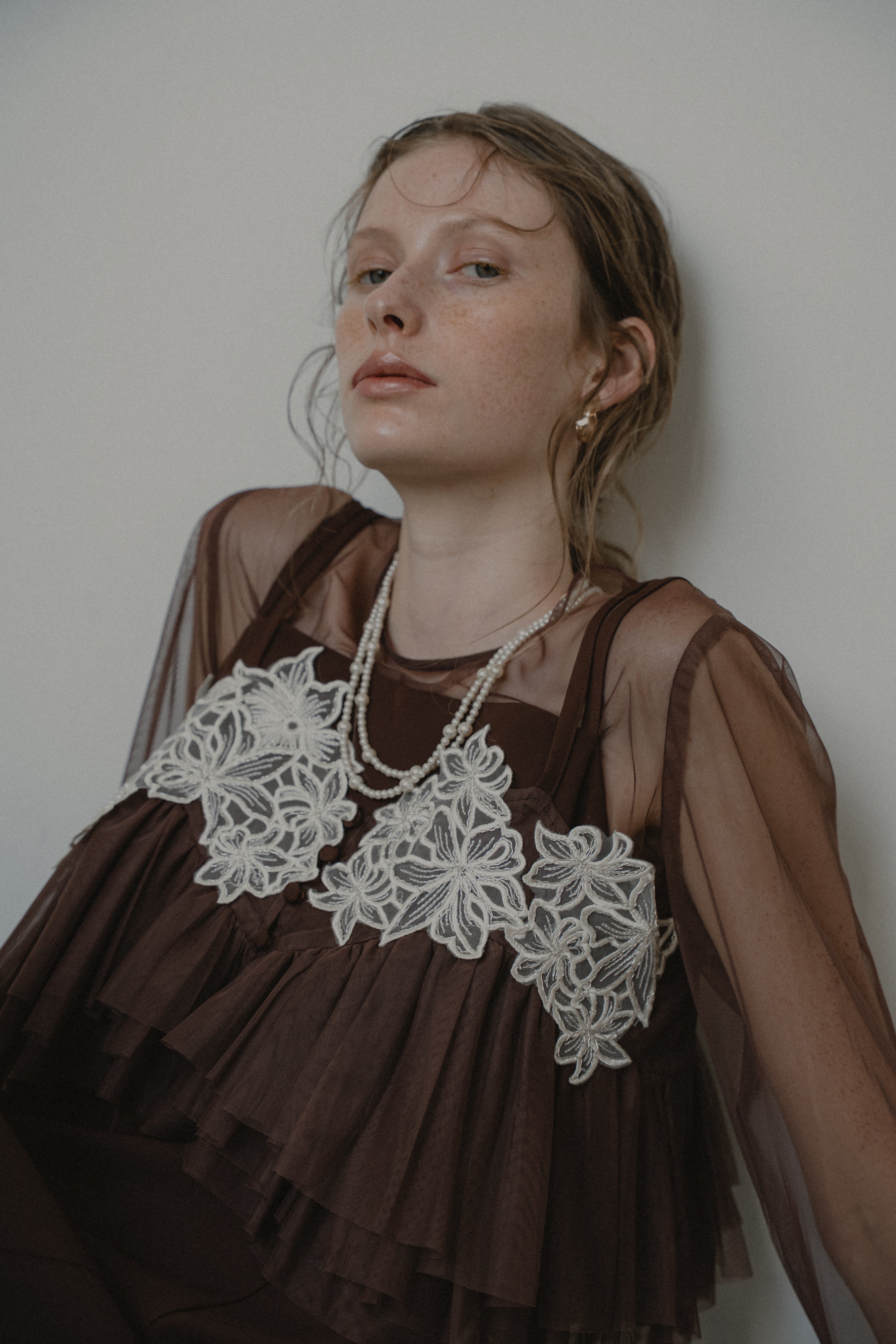1015 Petal embroidery dress