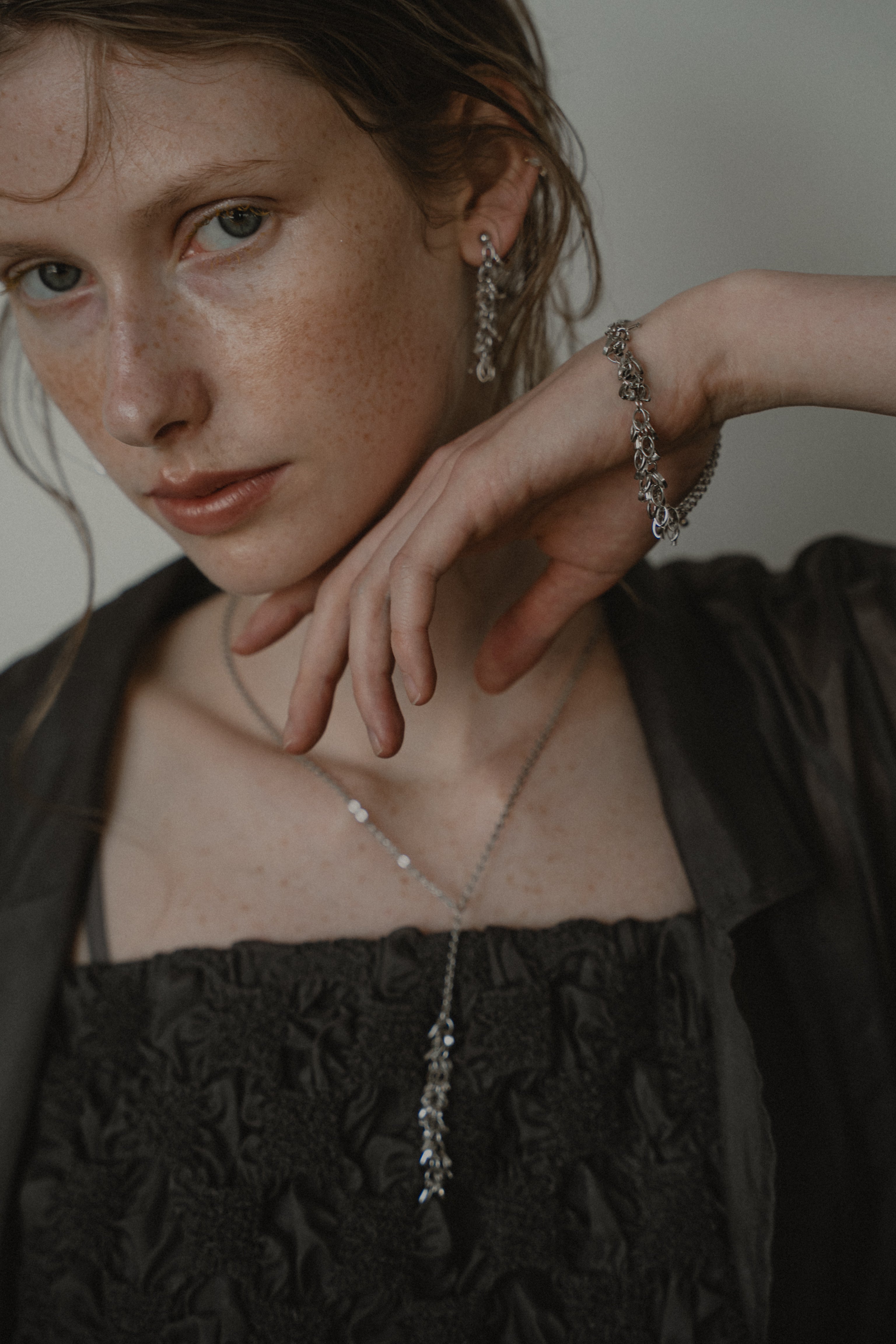 1005 Berry like bracelet