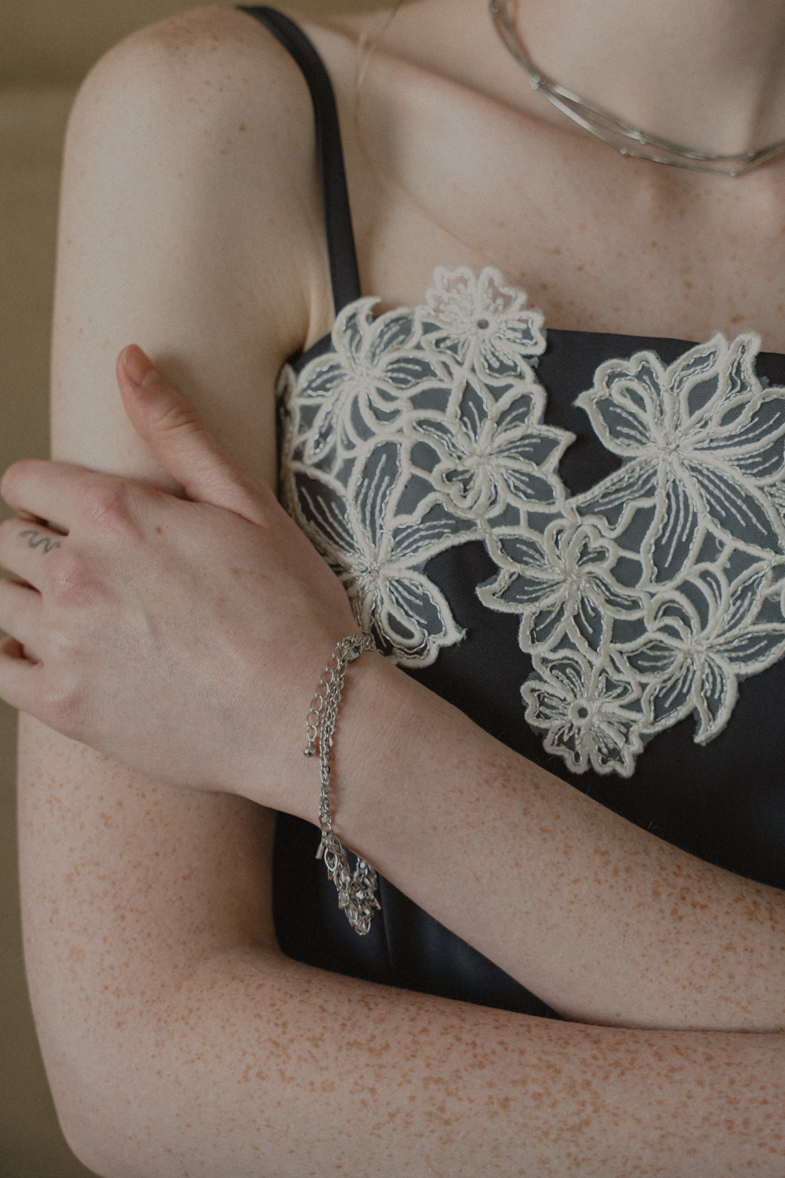 1005 Berry like bracelet