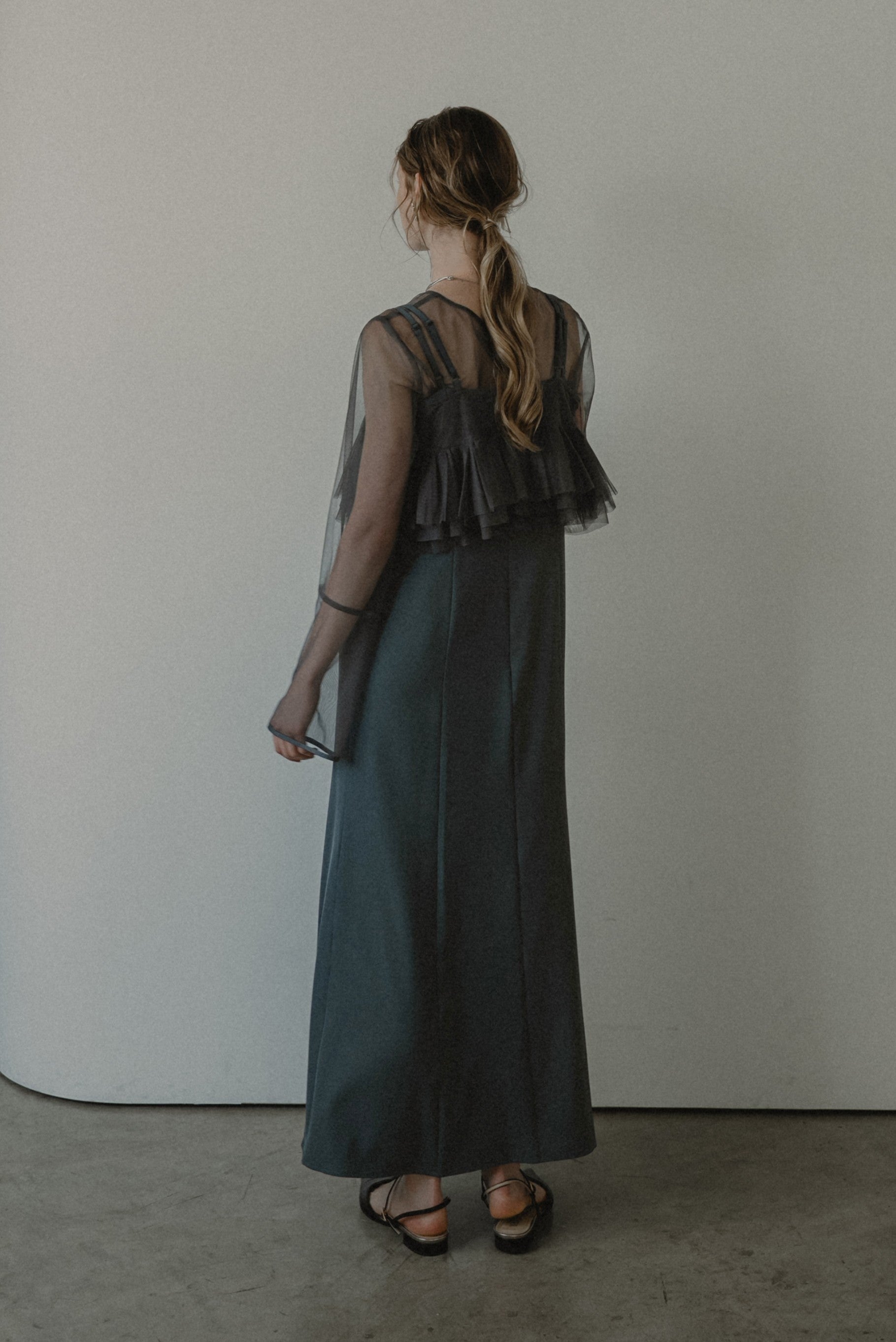 1015 Petal embroidery dress