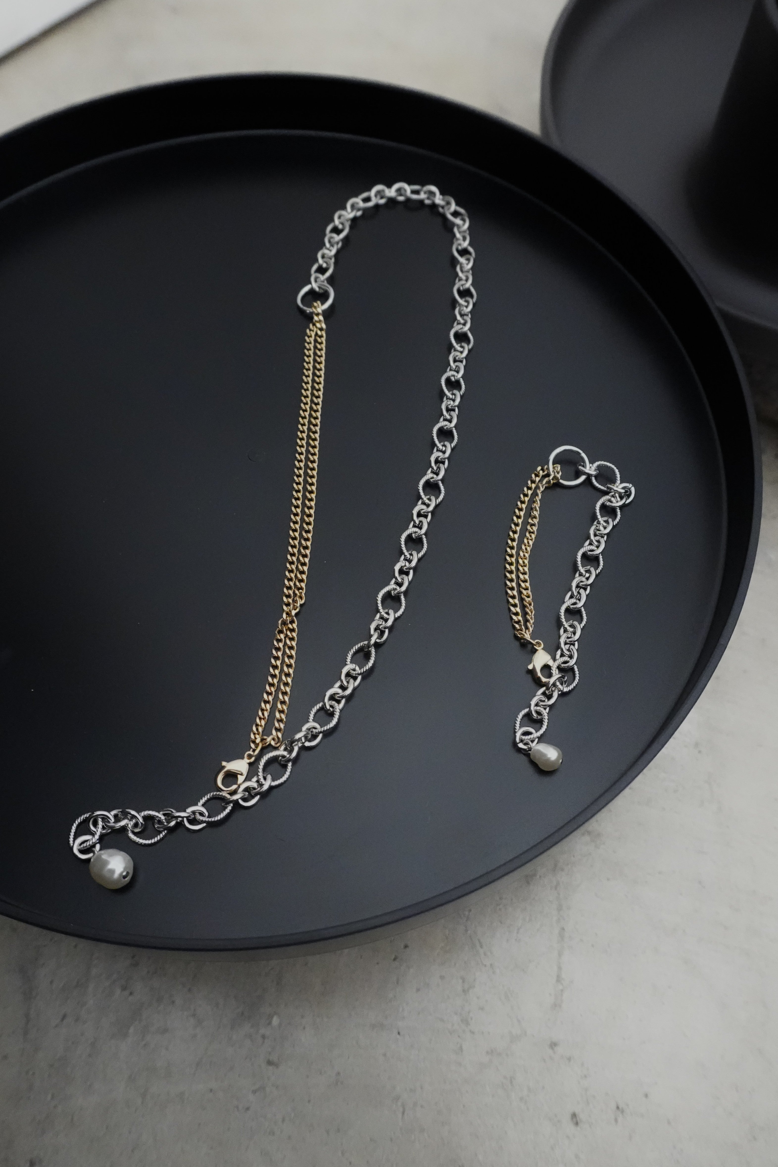 1003 Mix chain bracelet