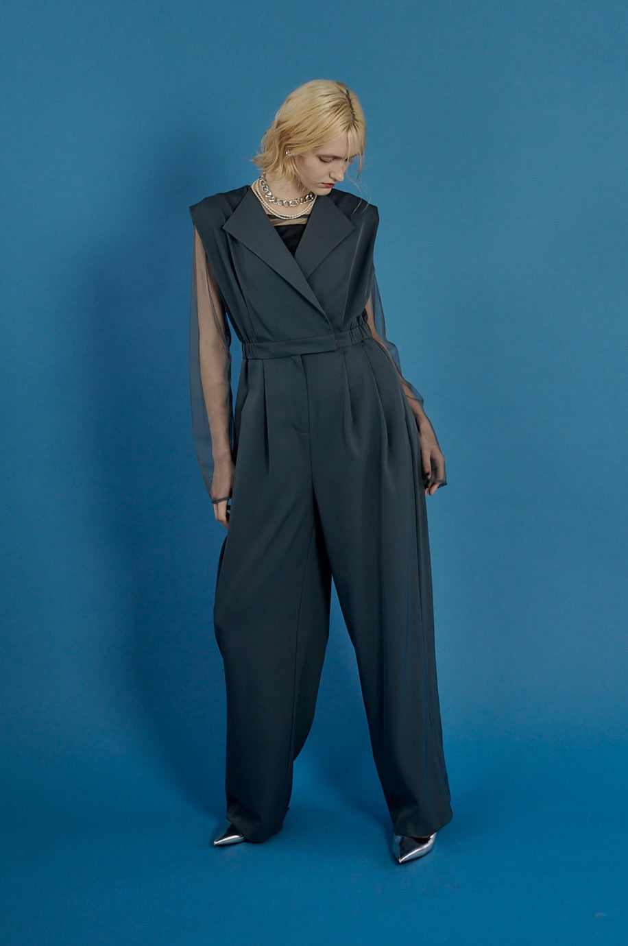 920 Standout collar all-in-pants