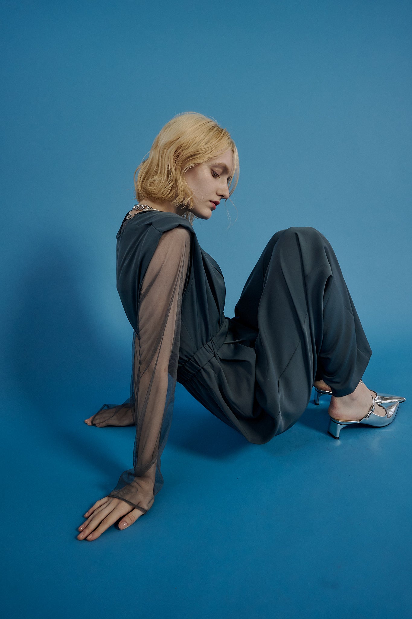 920 Standout collar all-in-pants