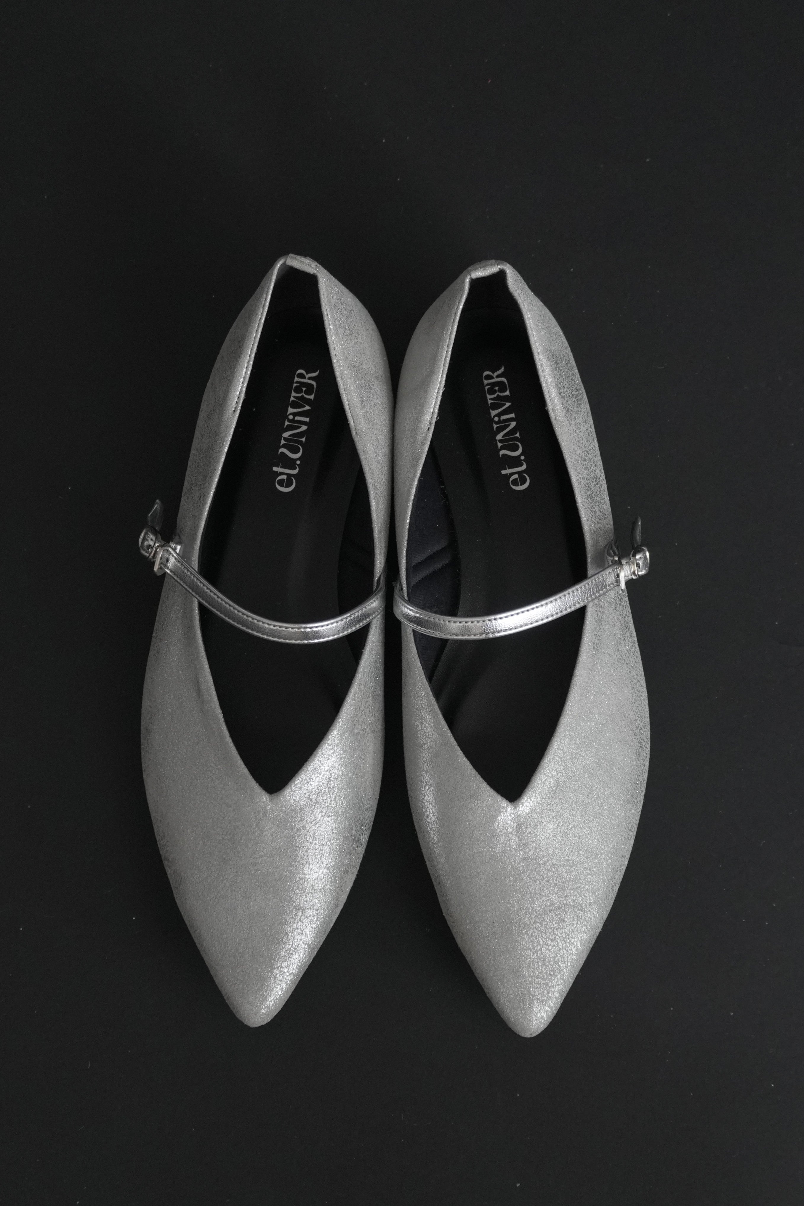 1101 Single Strap Pointed Flats