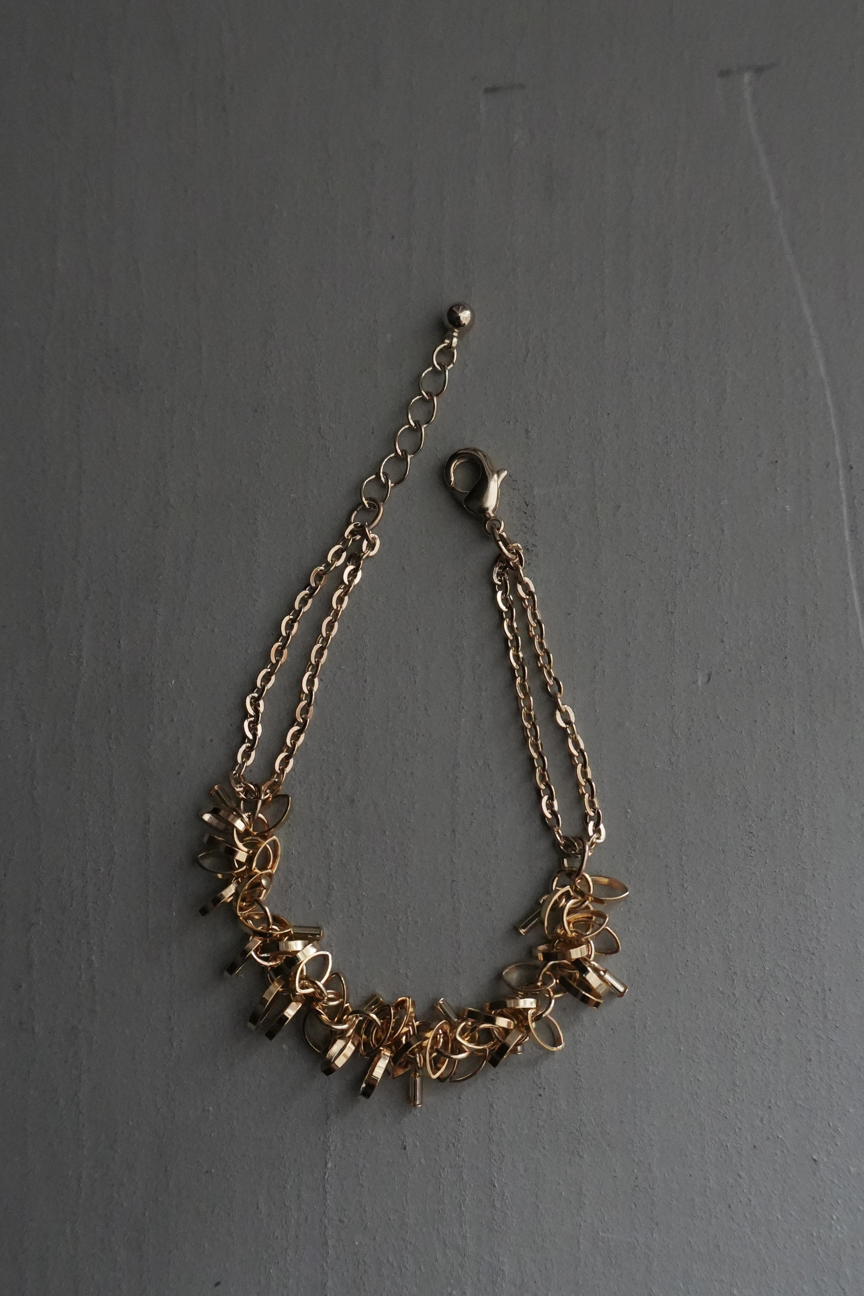 1005 Berry like bracelet