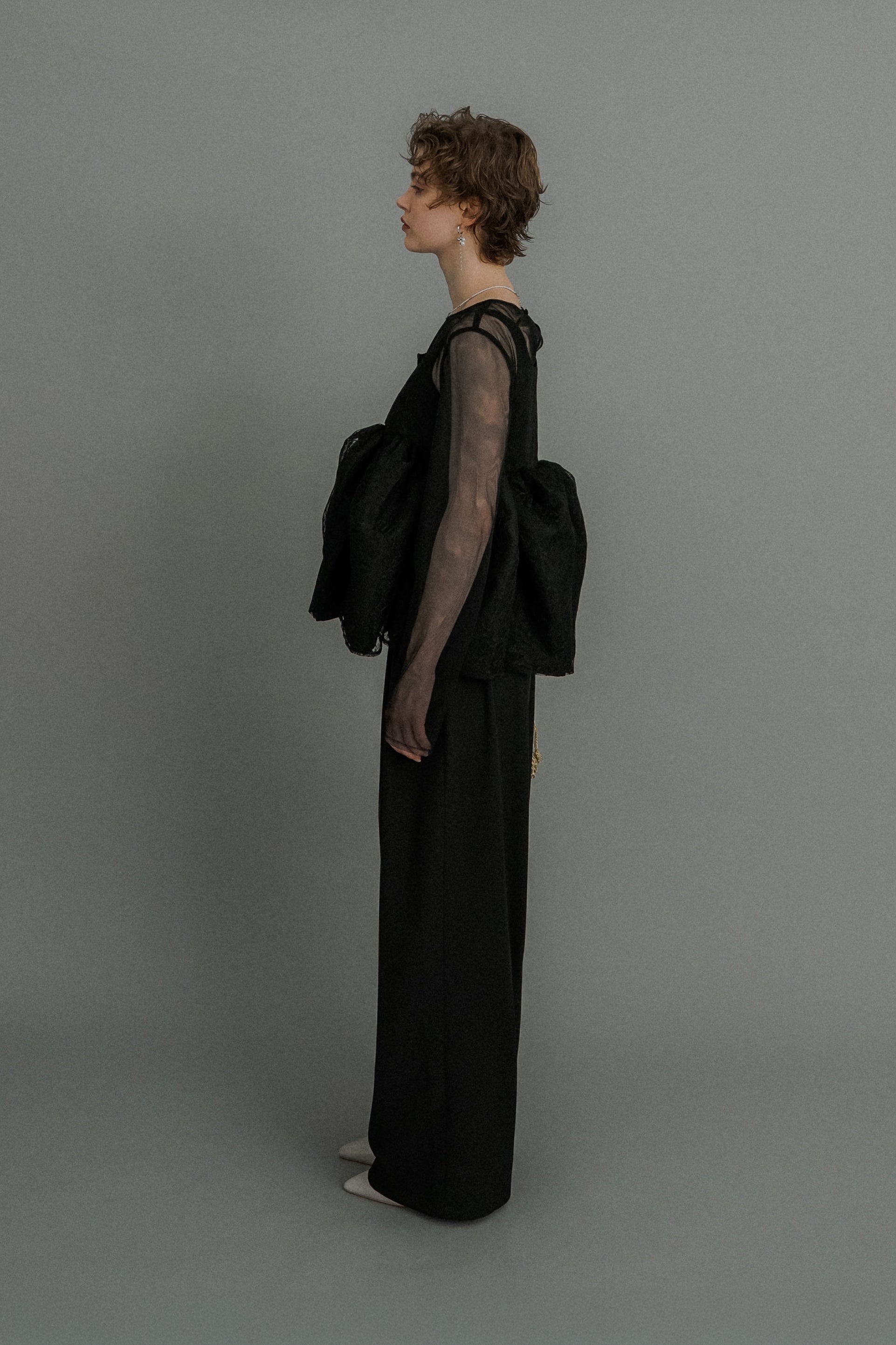 1039 Sheer Peplum Overlay Top＆Pants