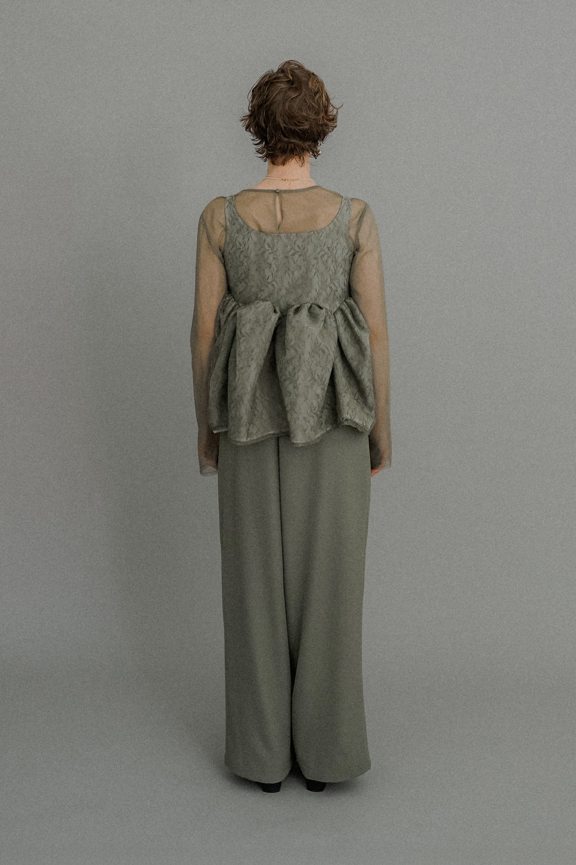 1039 Sheer Peplum Overlay Top＆Pants