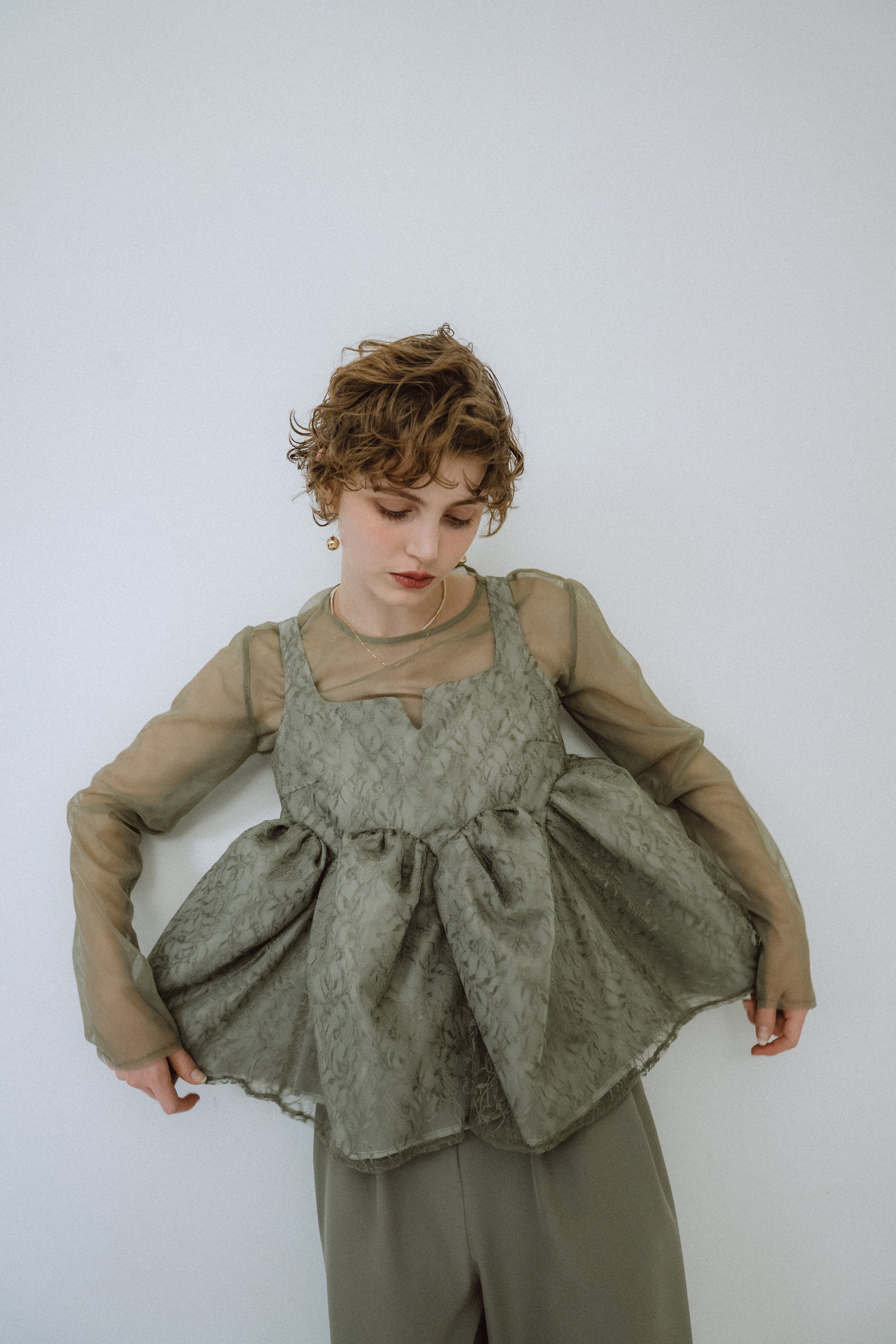 et.UNiVER │1039 Sheer Peplum Overlay Top＆Pants – et.UNiVER