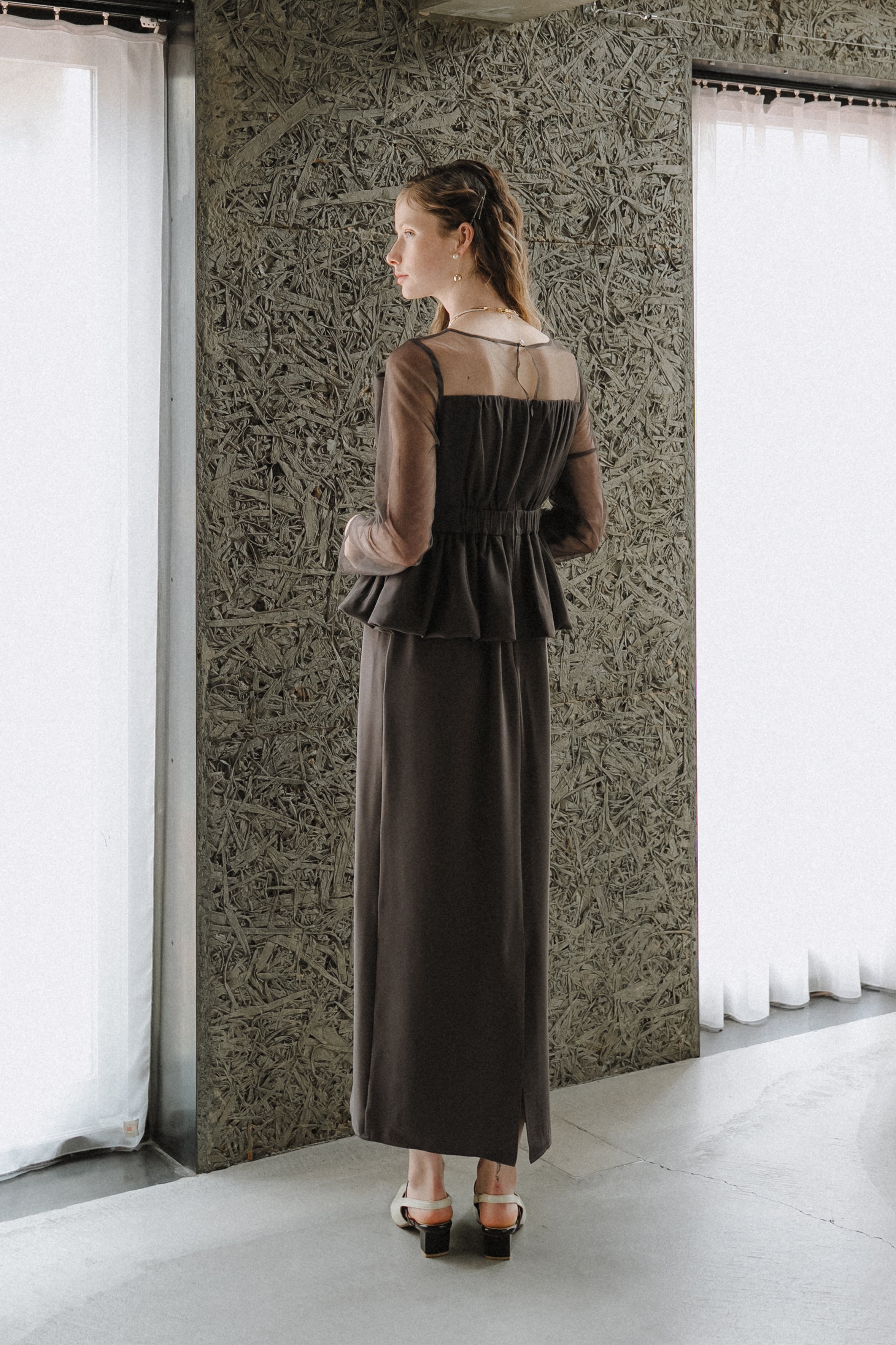 et.UNiVER │1028 Eclipse dress – et.UNiVER │ 公式オンラインストア