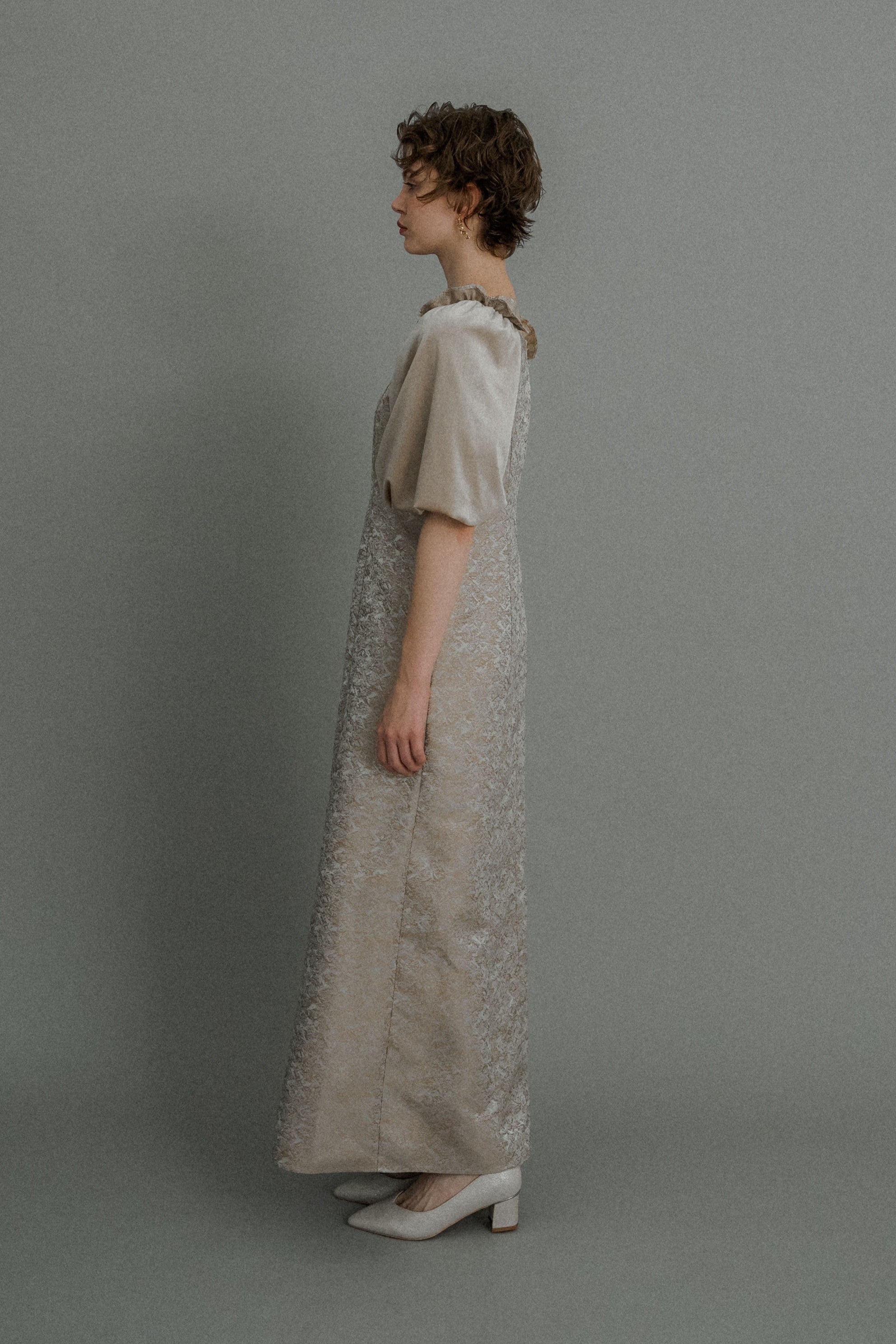 1047 Puff-sleeve Jacquard Dress