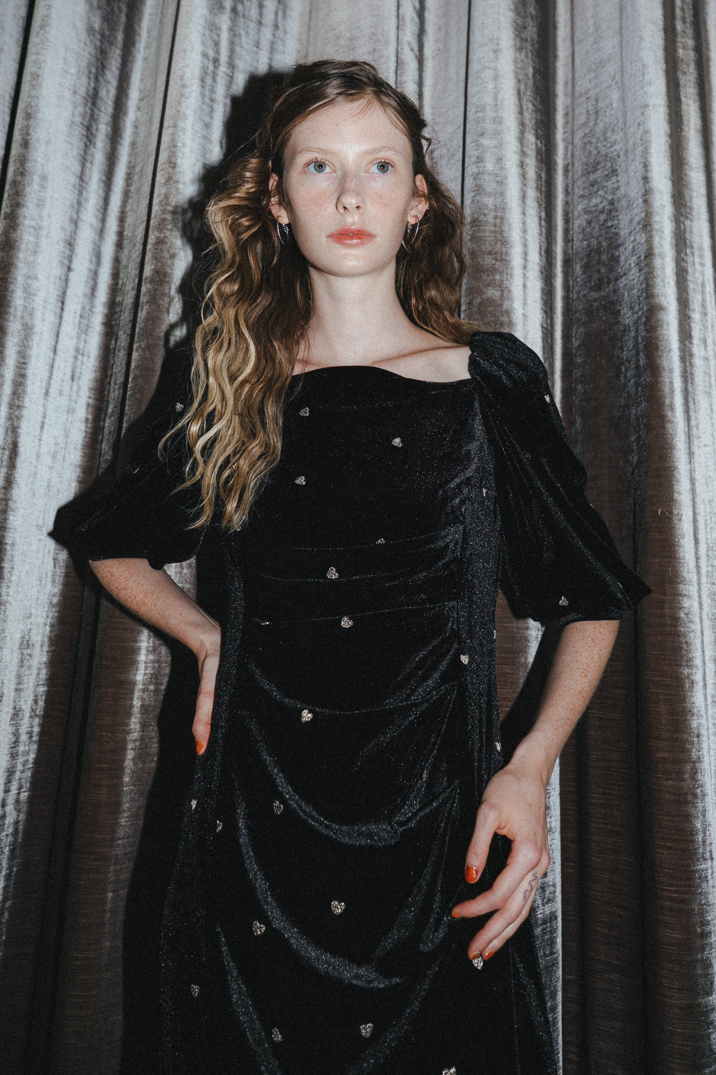 1035 Sweetheart velour dress
