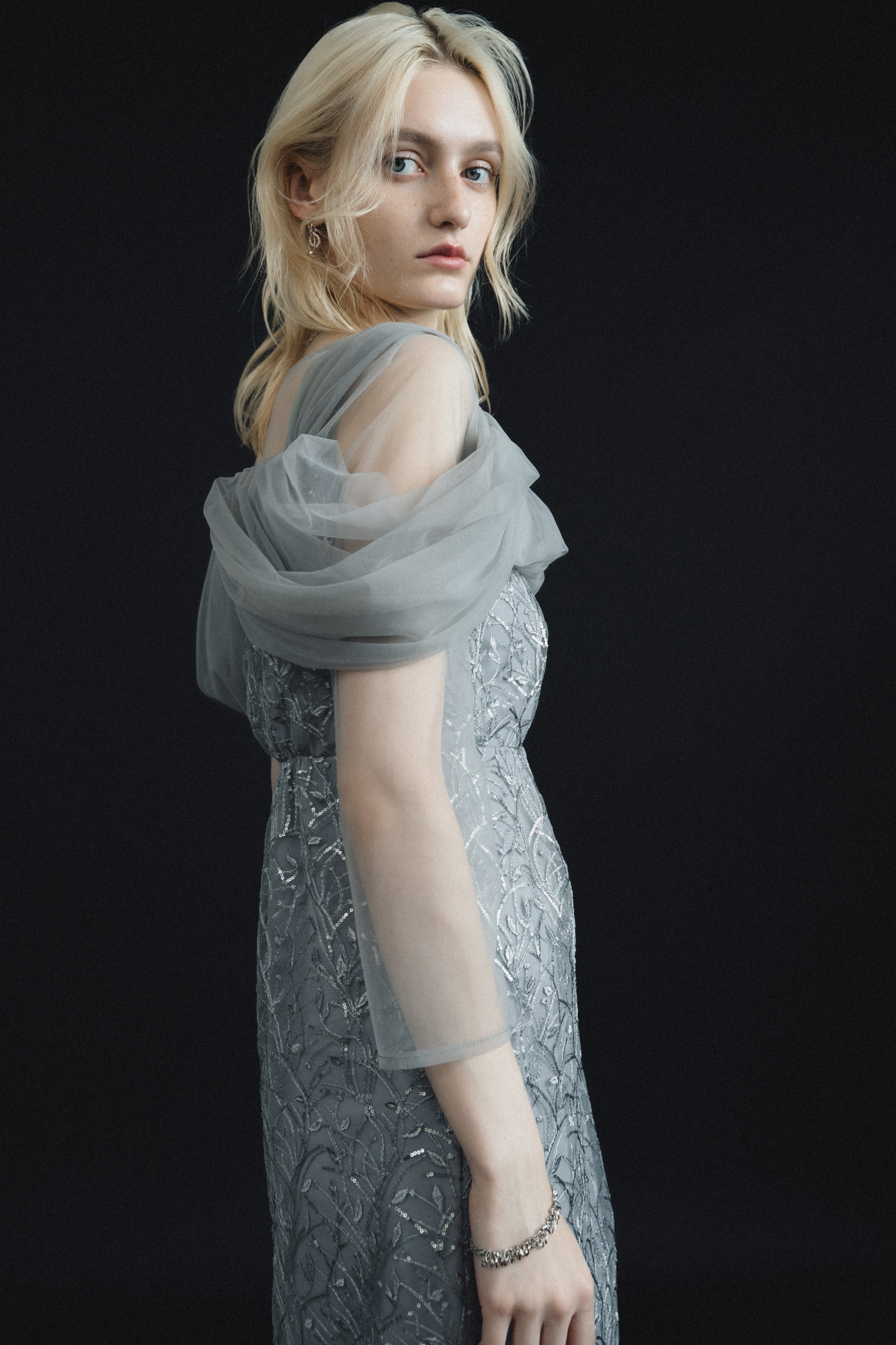 1105 Noir glitter dress