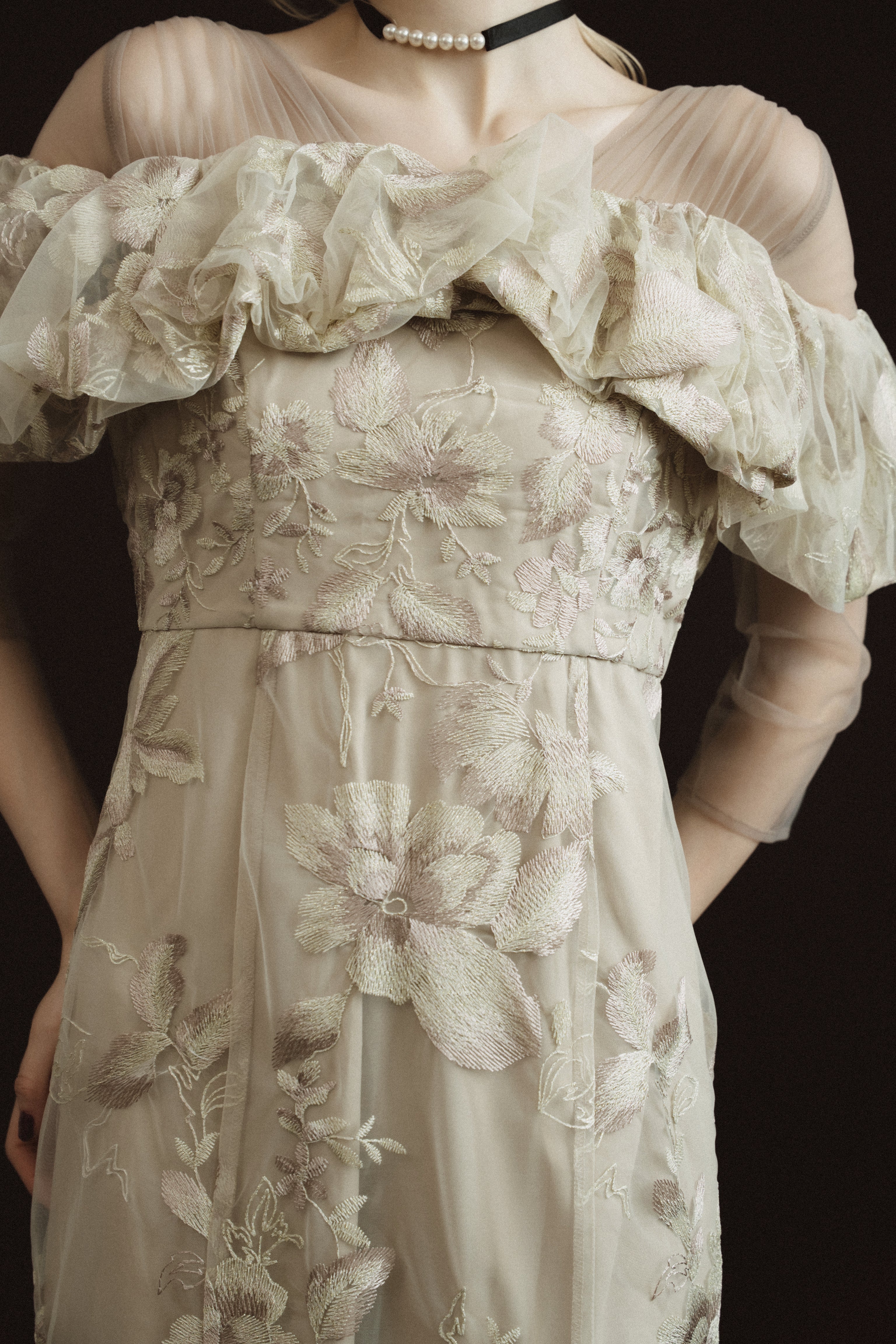 1112 Blooming flower dress