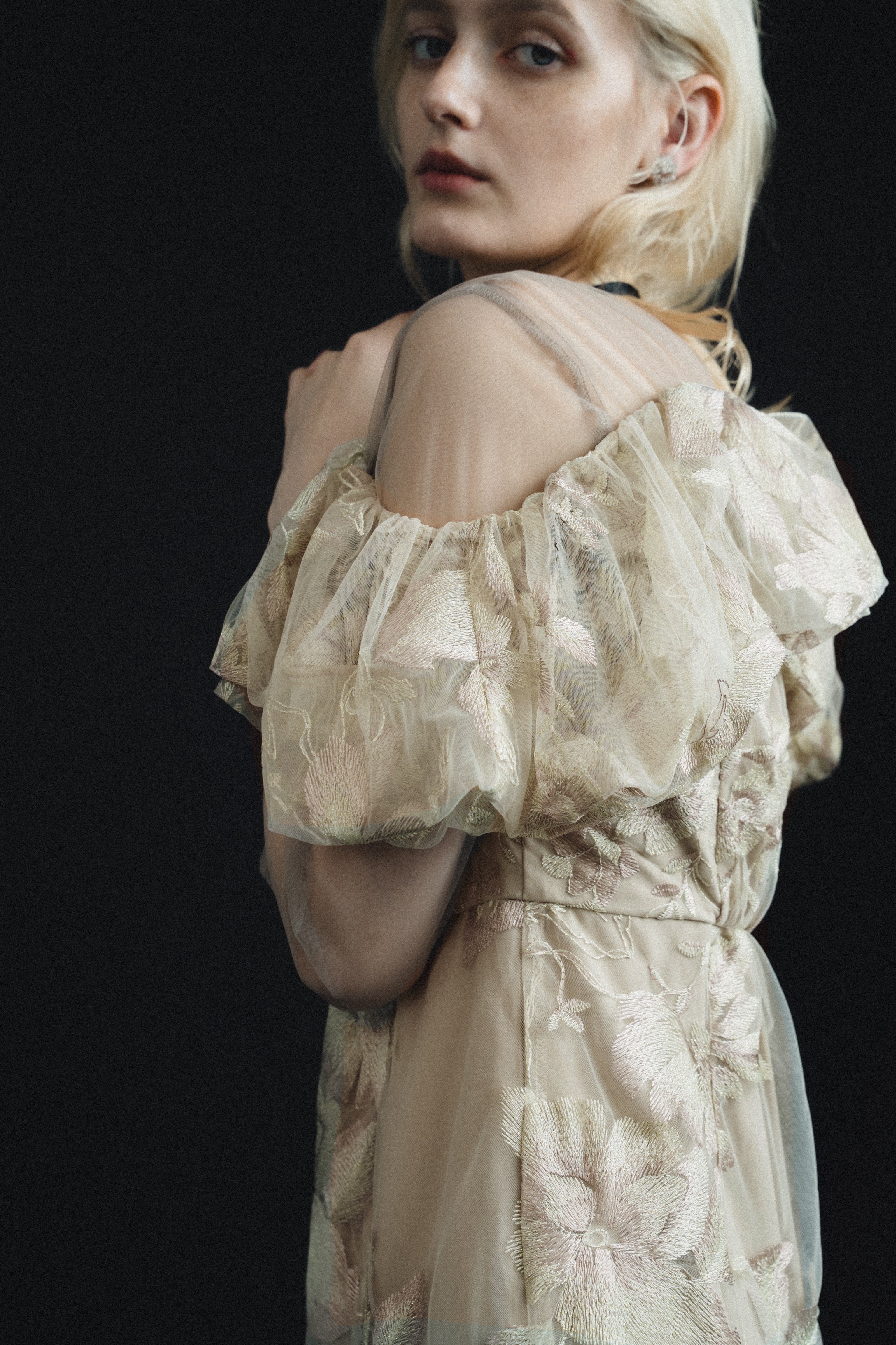 1112 Blooming flower dress