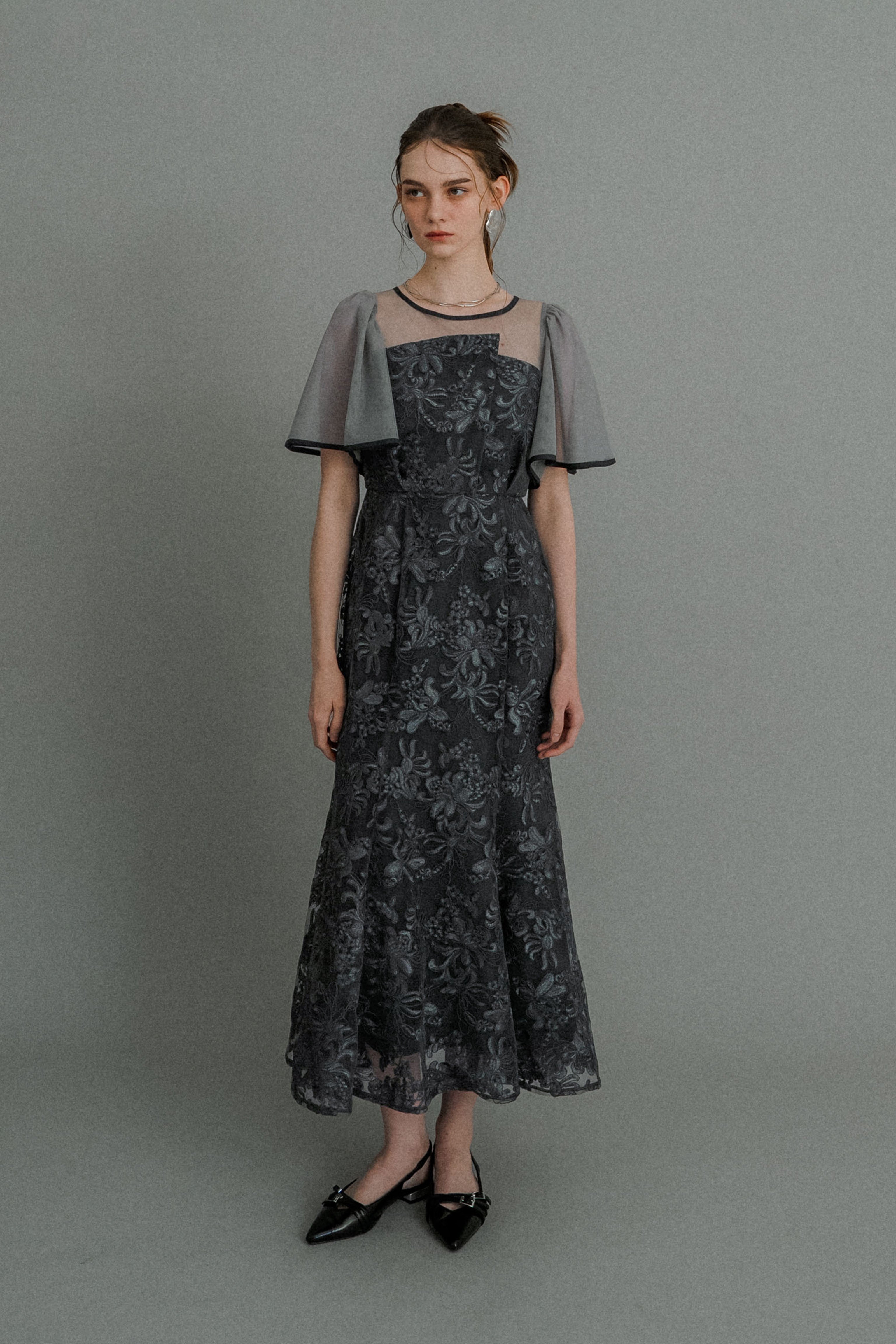1043 Vintage Lace Dress