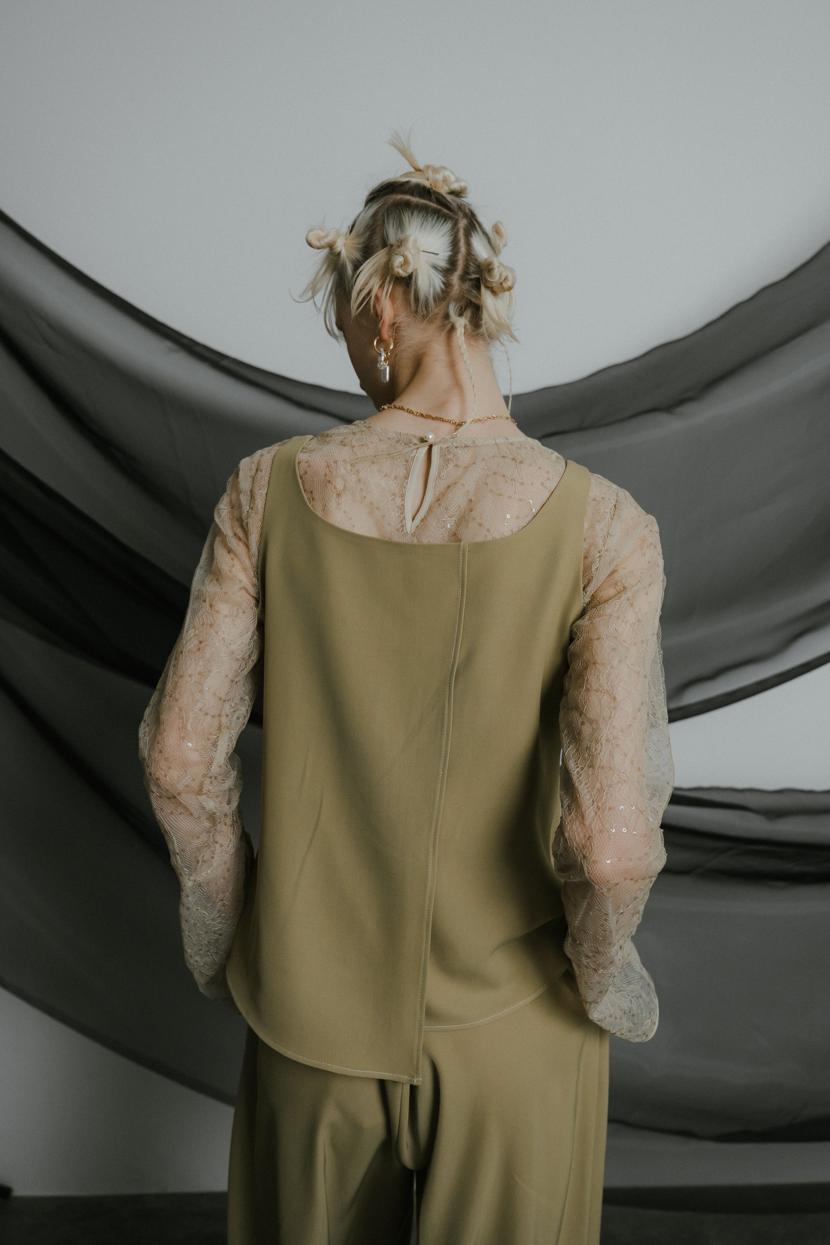 1084 Oblique cross top pants set