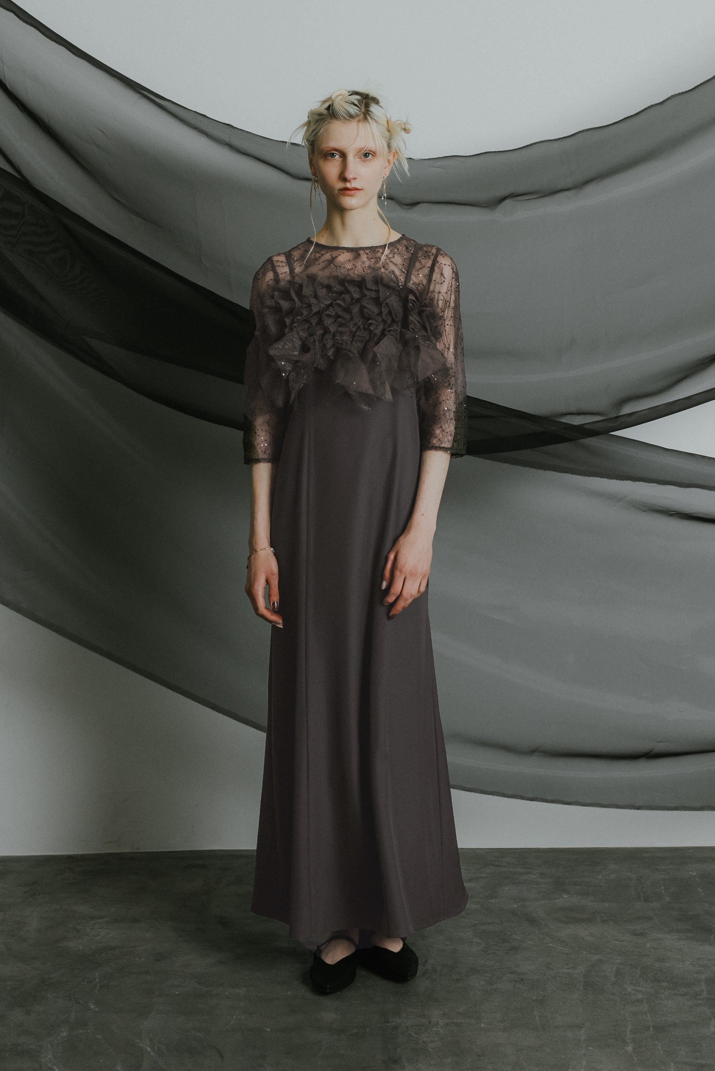 1085 Noir glitter dress