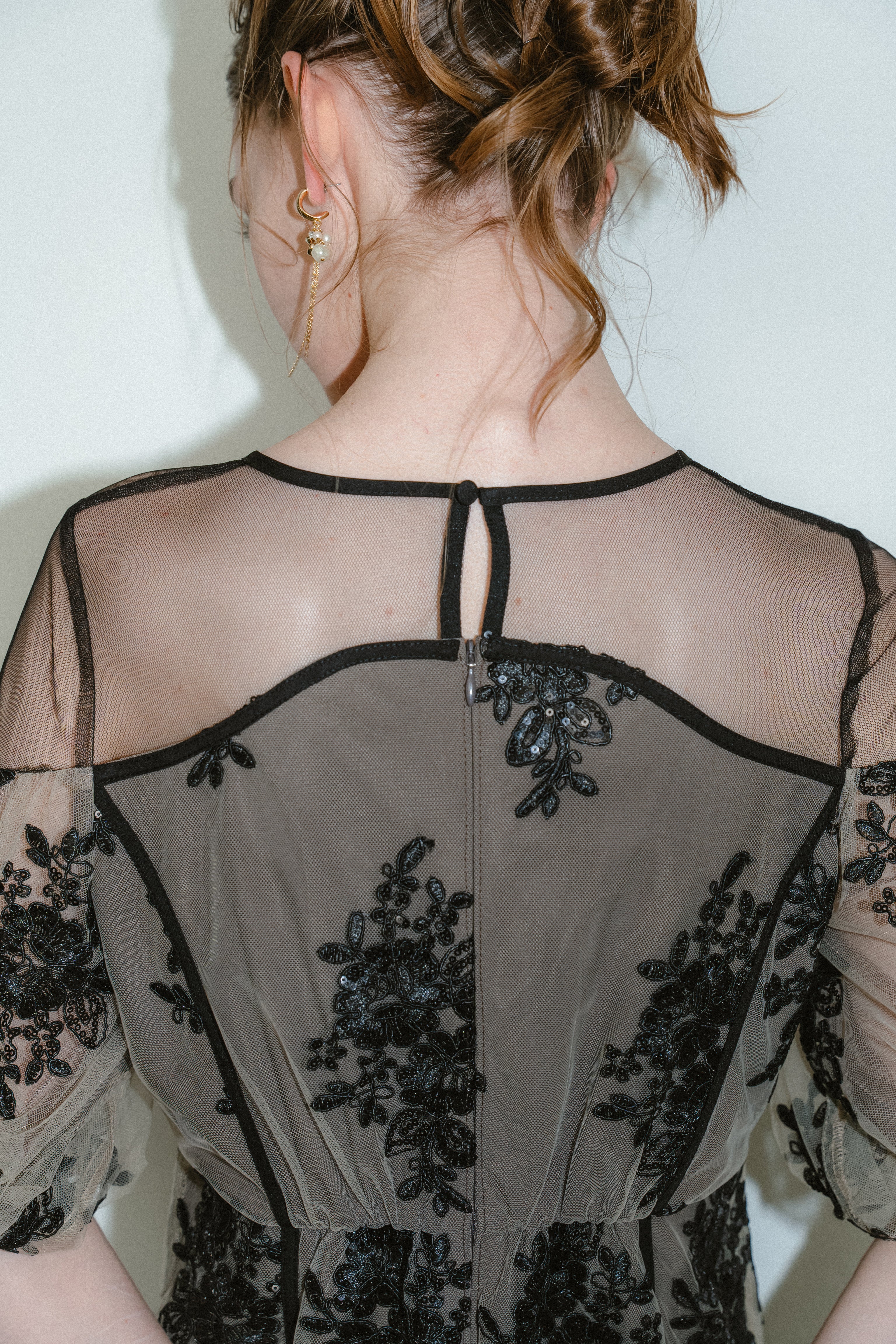 et.UNiVER │1044 Embroidered sheer dress – et.UNiVER │ 公式