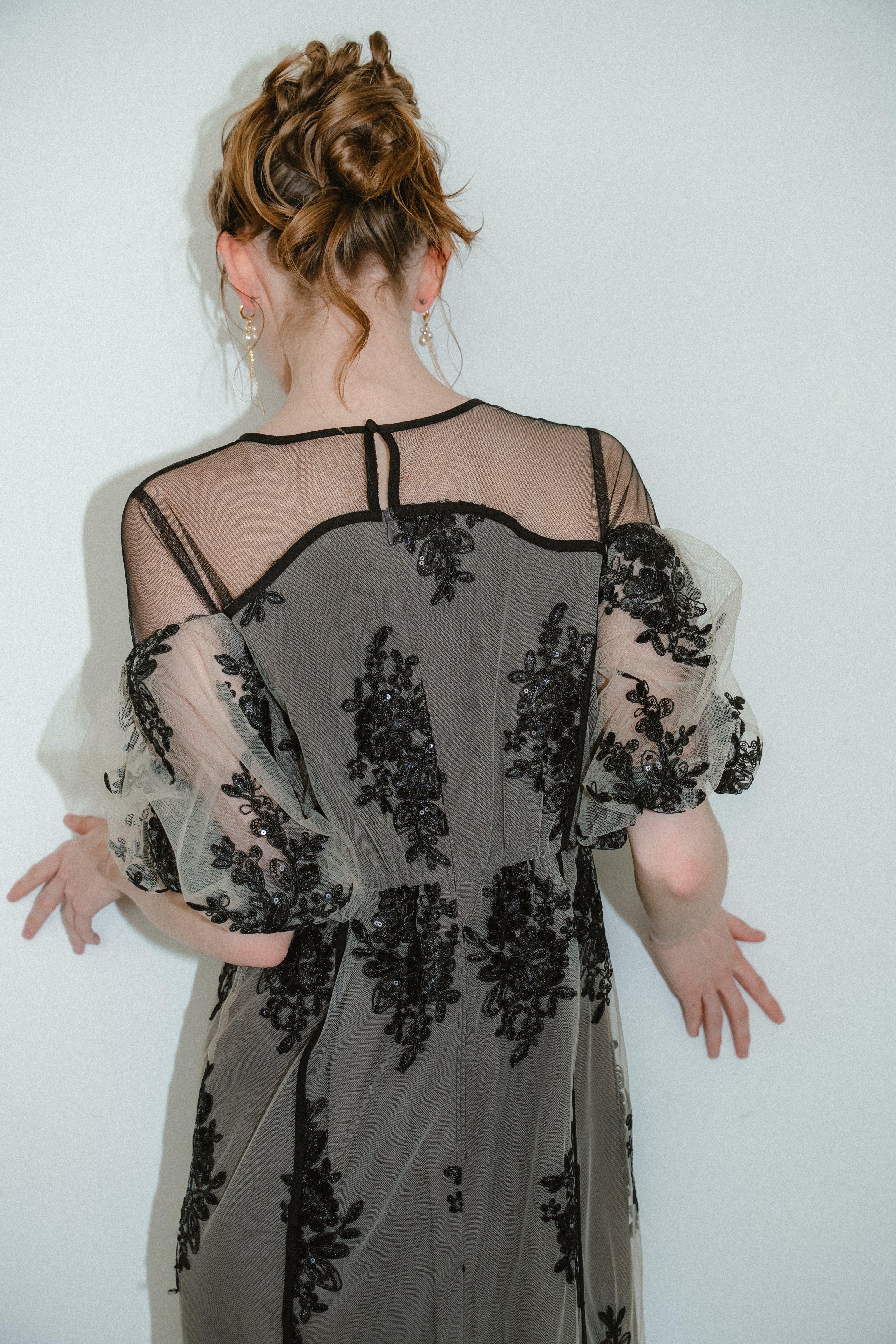 et.UNiVER │1044 Embroidered sheer dress – et.UNiVER │ 公式