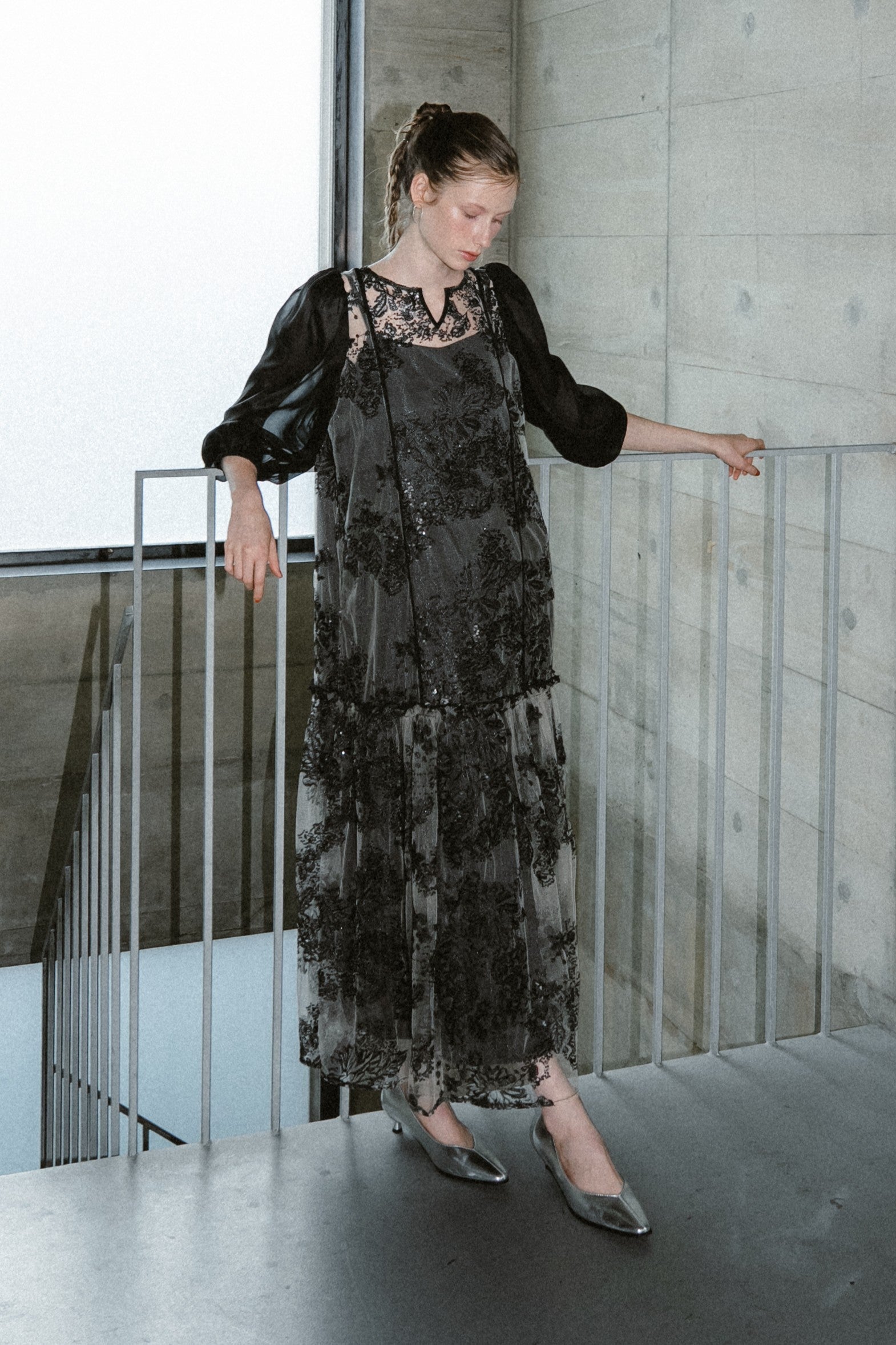 1036 Detachable sleeve dress