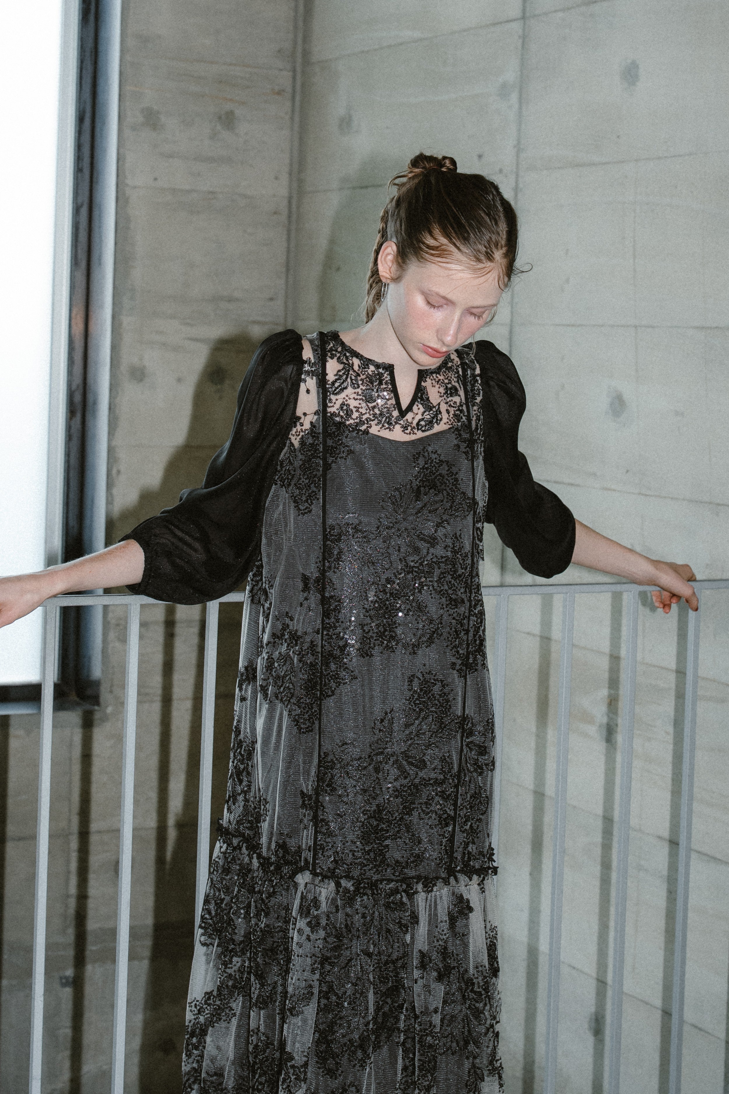 1036 Detachable sleeve dress