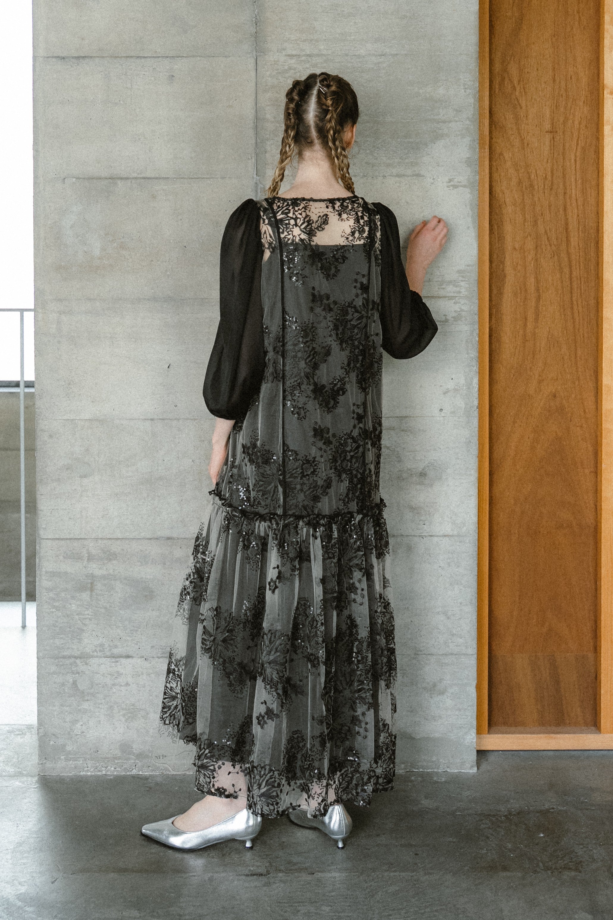 1036 Detachable sleeve dress
