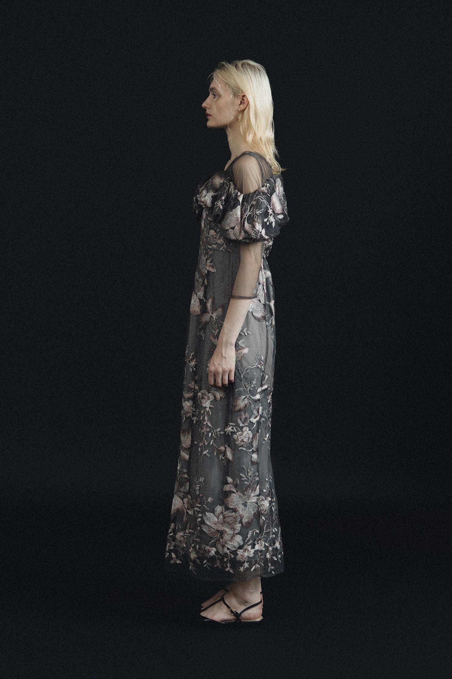 1112 Blooming flower dress