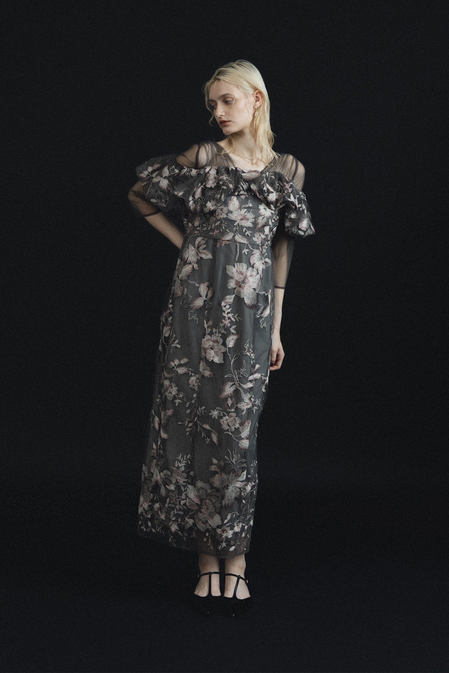 1112 Blooming flower dress