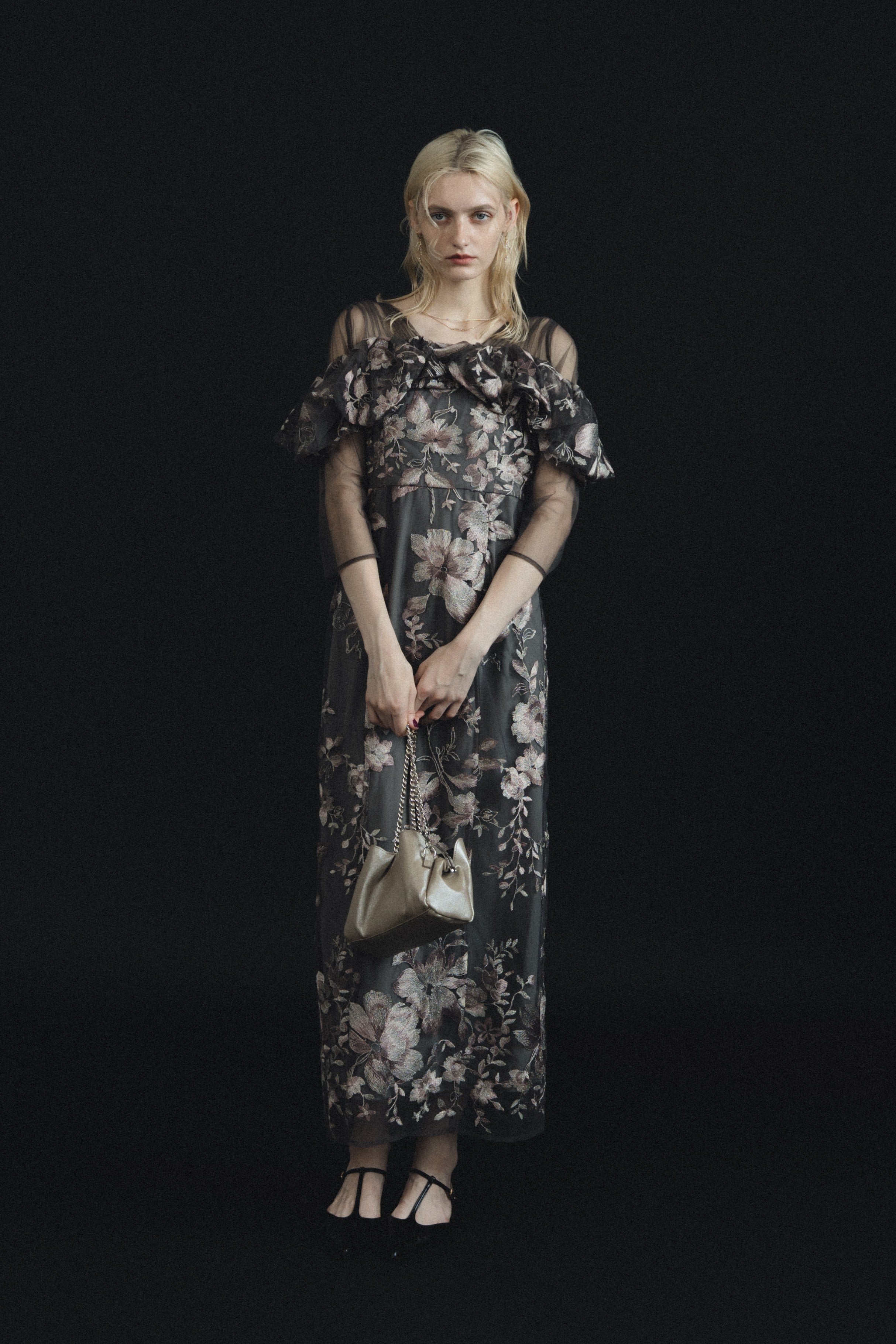1053 Drape Bag