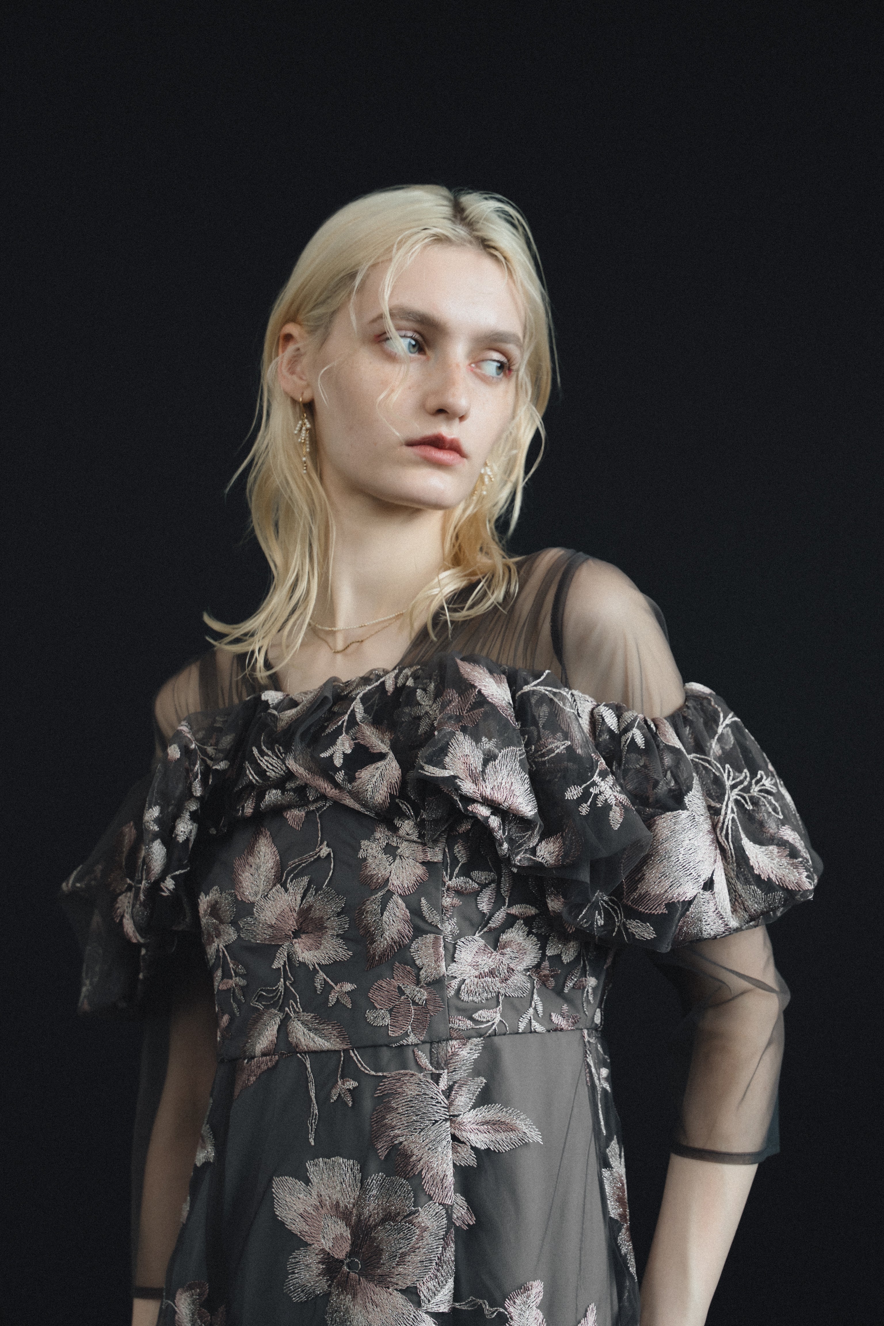 1112 Blooming flower dress