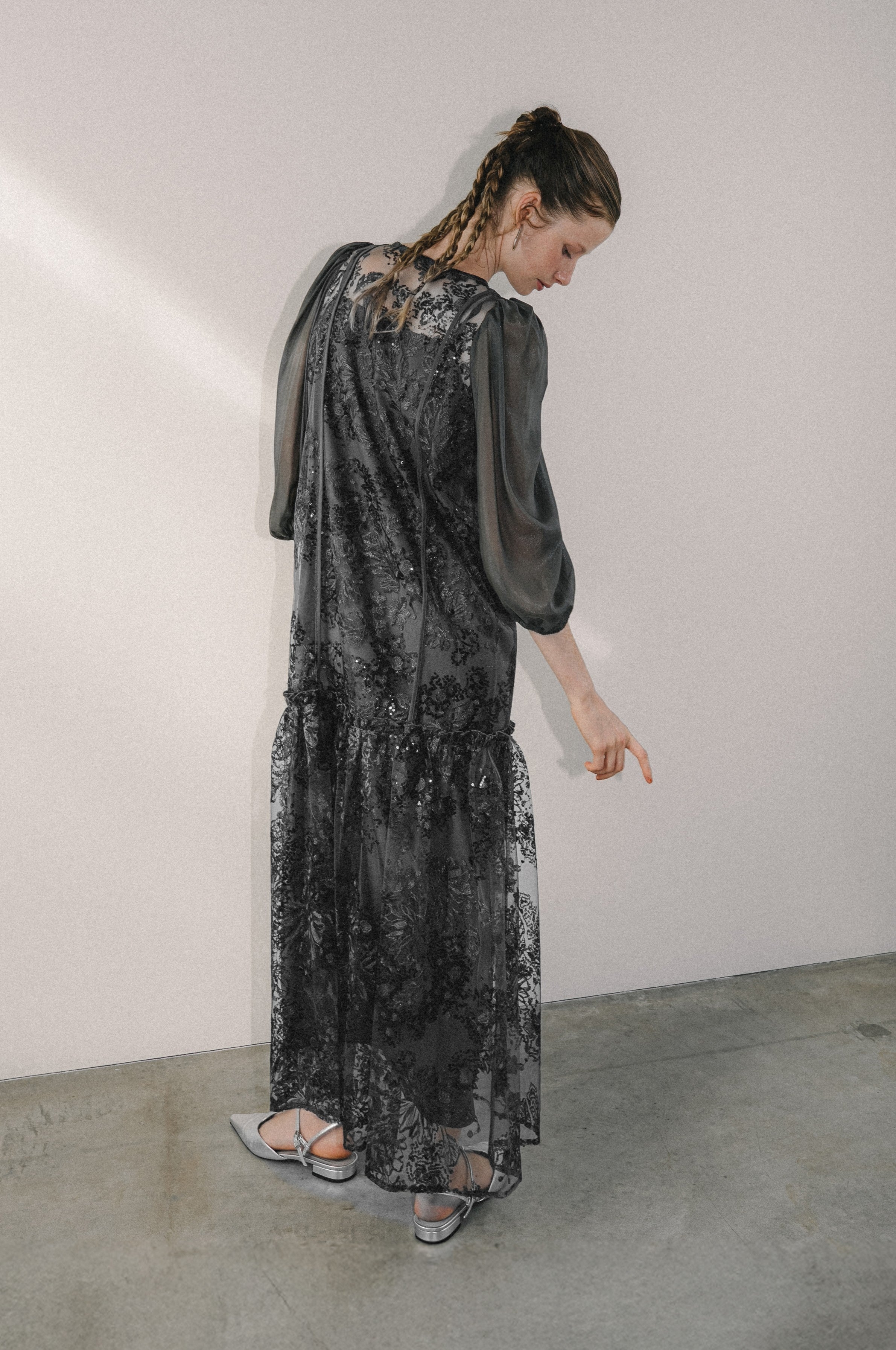 1036 Detachable sleeve dress