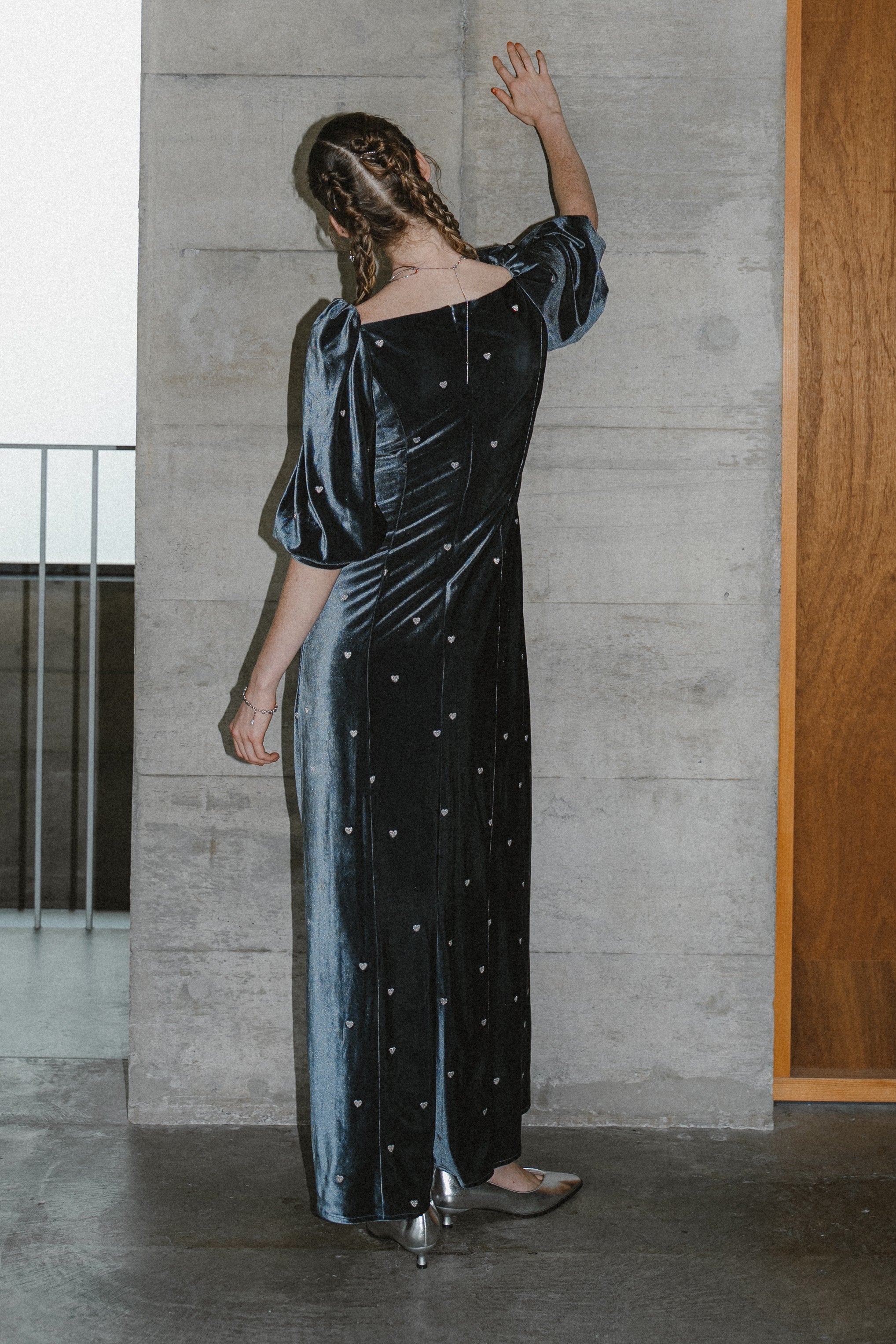 1035 Sweetheart velour dress