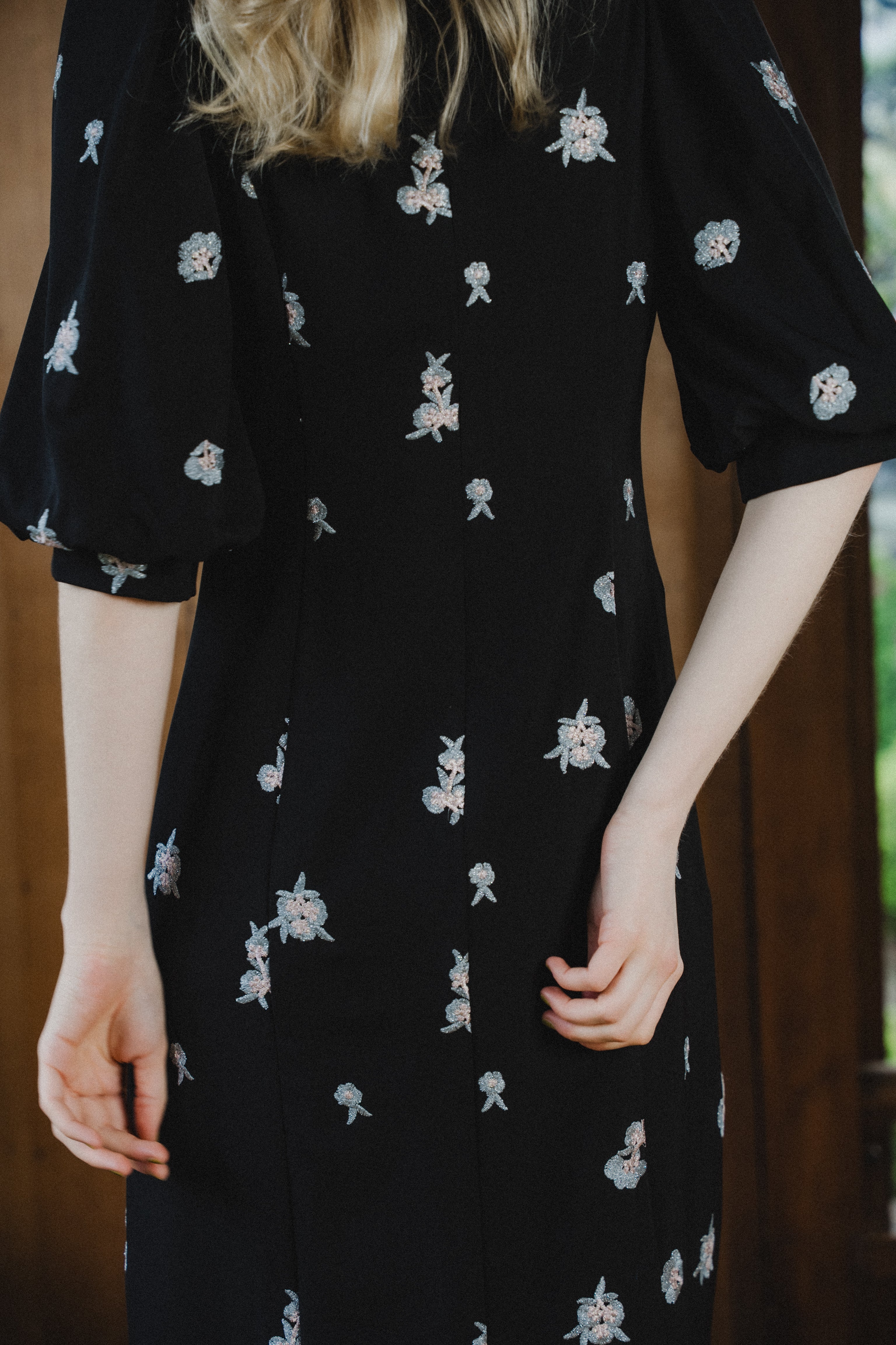 et.UNiVER │ 1109 Petal Embroidery Dress – et.UNiVER │ 公式