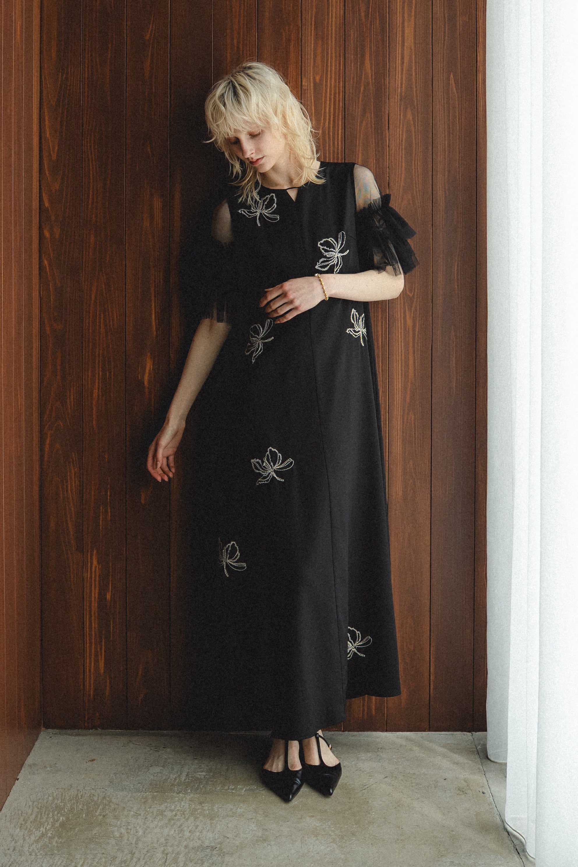 et.UNiVER │997 Embroiderry dress – et.UNiVER │ 公式オンラインストア