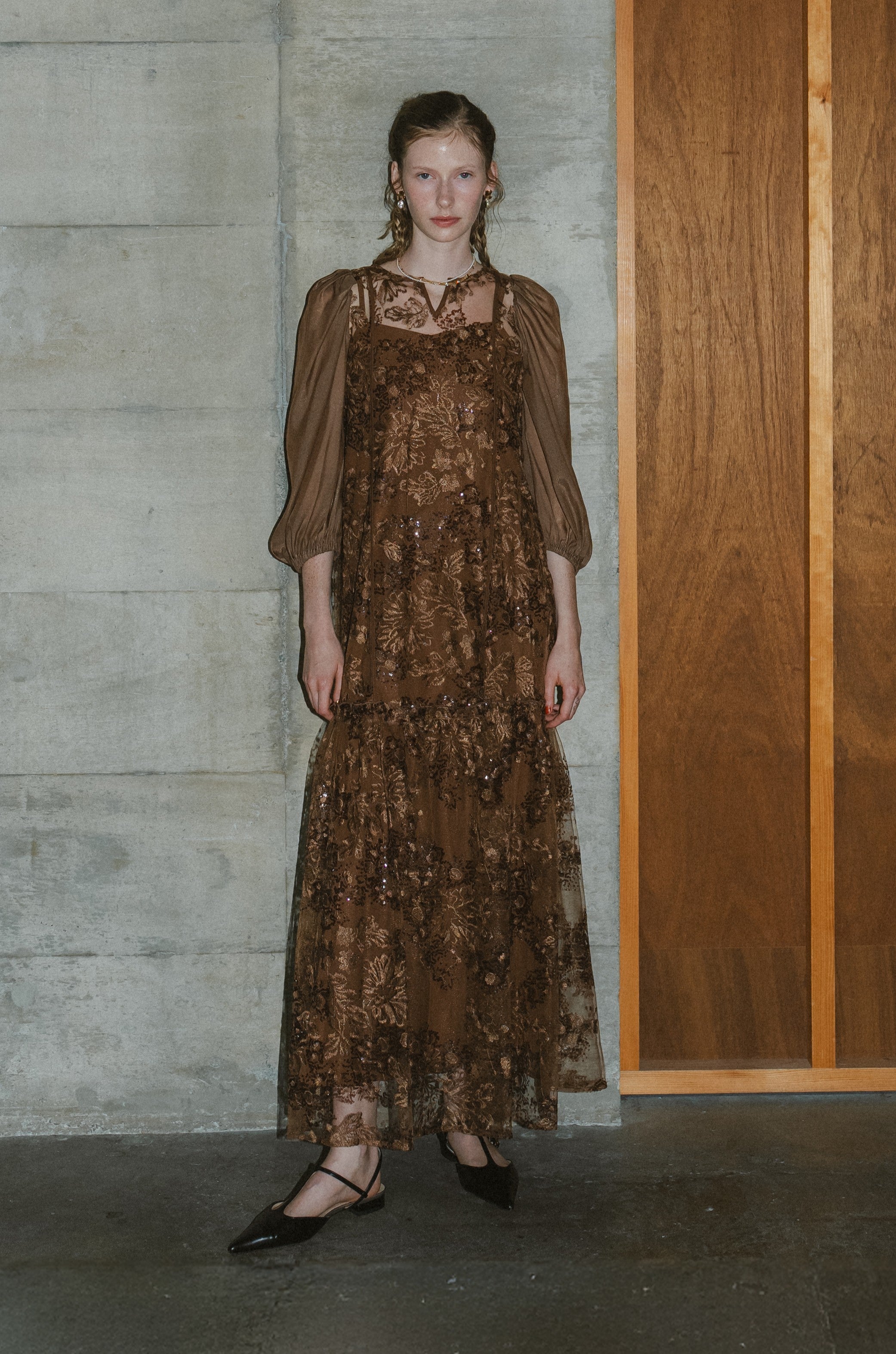 1036 Detachable sleeve dress
